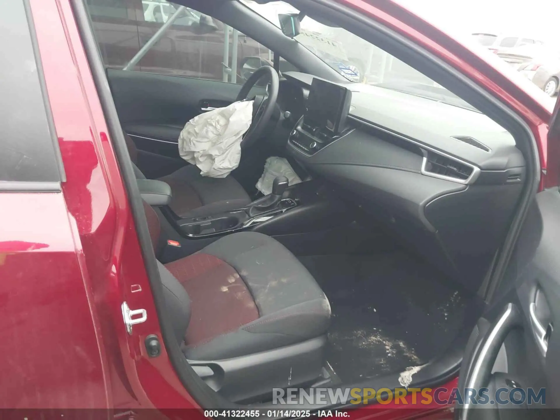 5 Photograph of a damaged car 5YFS4MCE2RP179818 TOYOTA COROLLA 2024