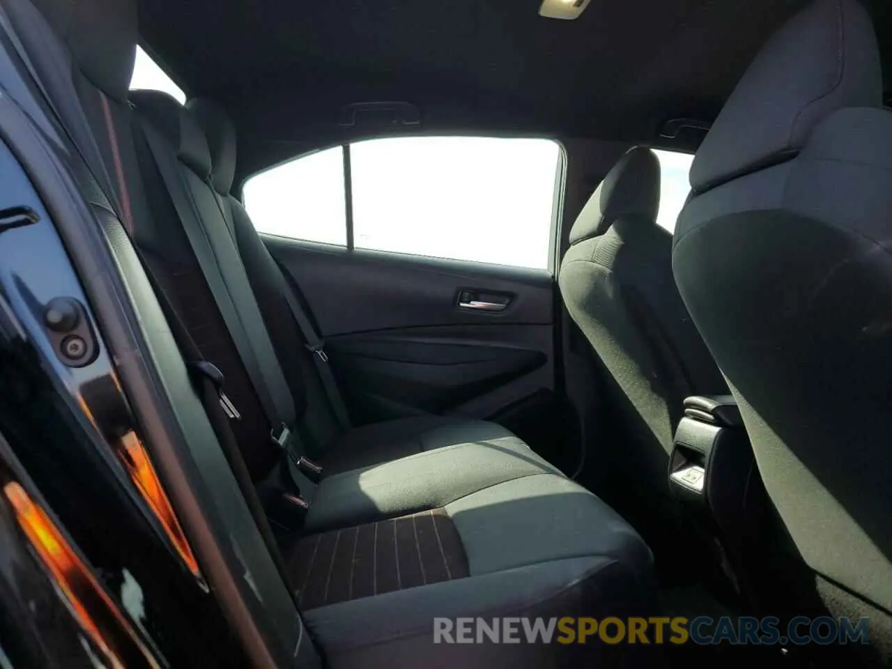 10 Фотография поврежденного автомобиля 5YFS4MCE2RP199289 TOYOTA COROLLA 2024