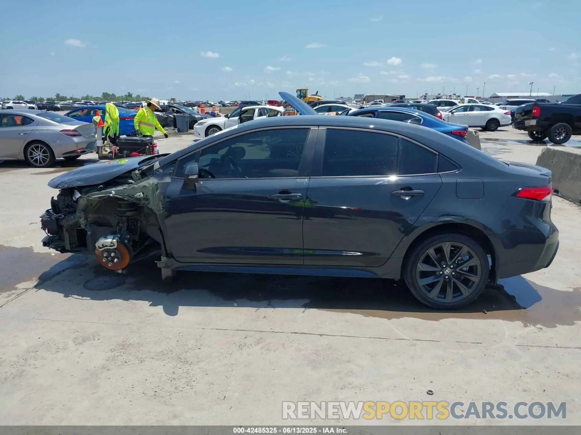 15 Photograph of a damaged car 5YFS4MCE3RP204466 TOYOTA COROLLA 2024