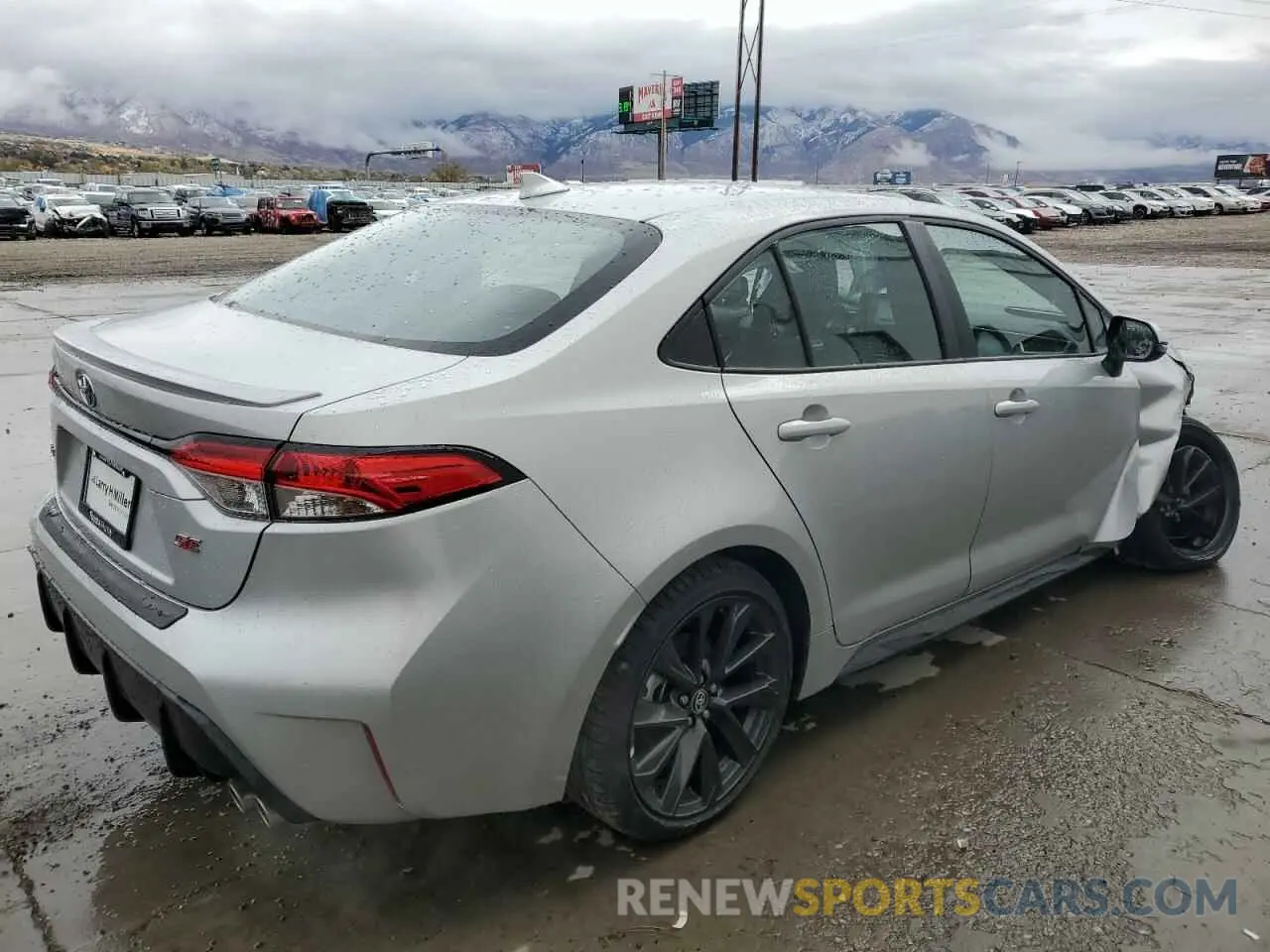 3 Photograph of a damaged car 5YFS4MCE3RP213152 TOYOTA COROLLA 2024