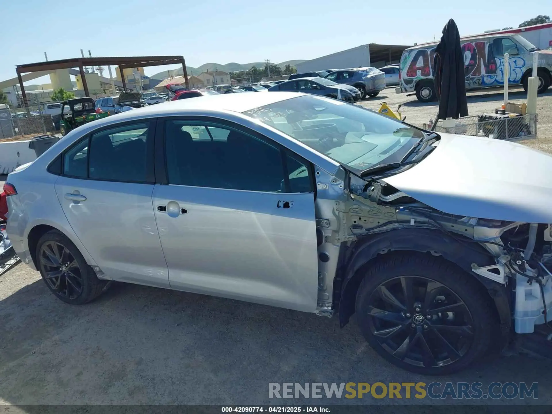 14 Фотография поврежденного автомобиля 5YFS4MCE4RP177083 TOYOTA COROLLA 2024