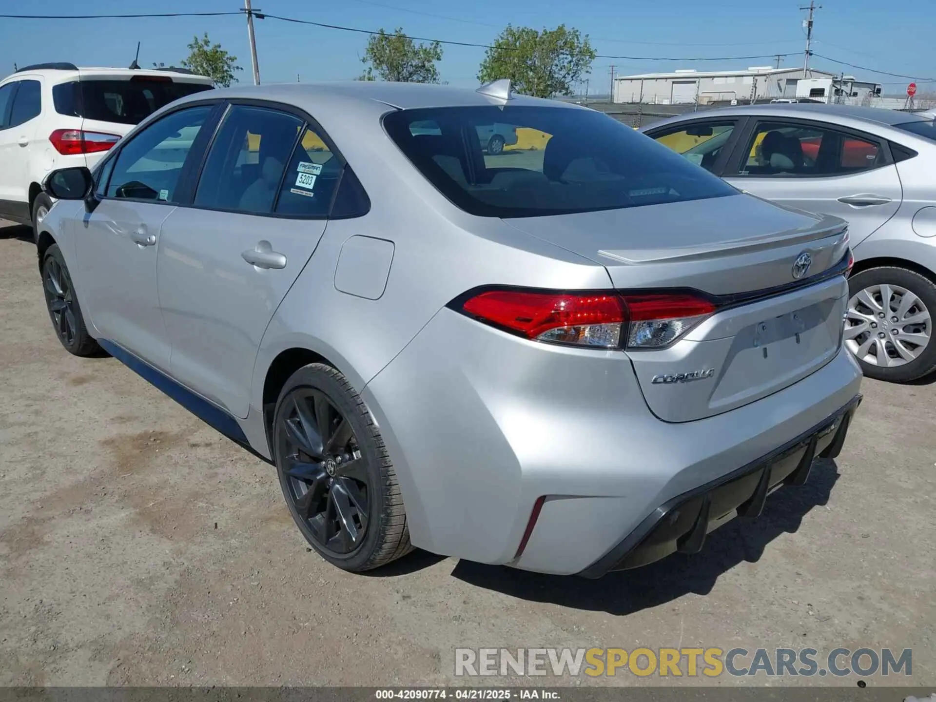 3 Фотография поврежденного автомобиля 5YFS4MCE4RP177083 TOYOTA COROLLA 2024