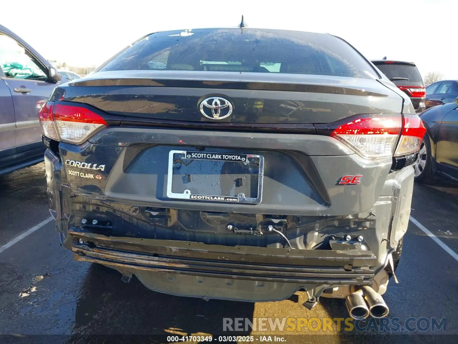 16 Photograph of a damaged car 5YFS4MCE4RP191470 TOYOTA COROLLA 2024