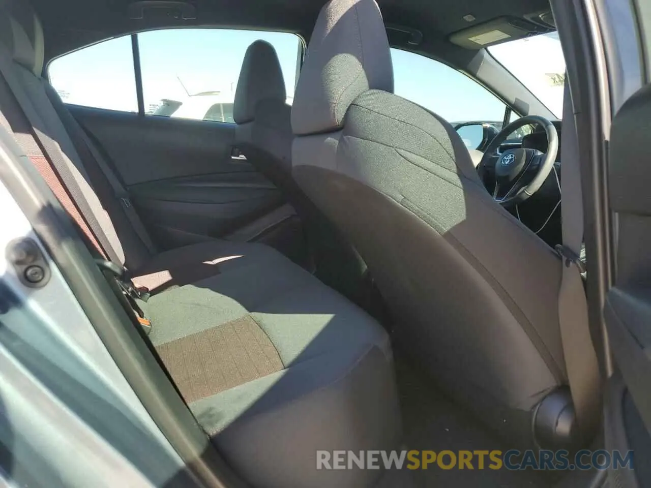 10 Фотография поврежденного автомобиля 5YFS4MCE4RP194675 TOYOTA COROLLA 2024
