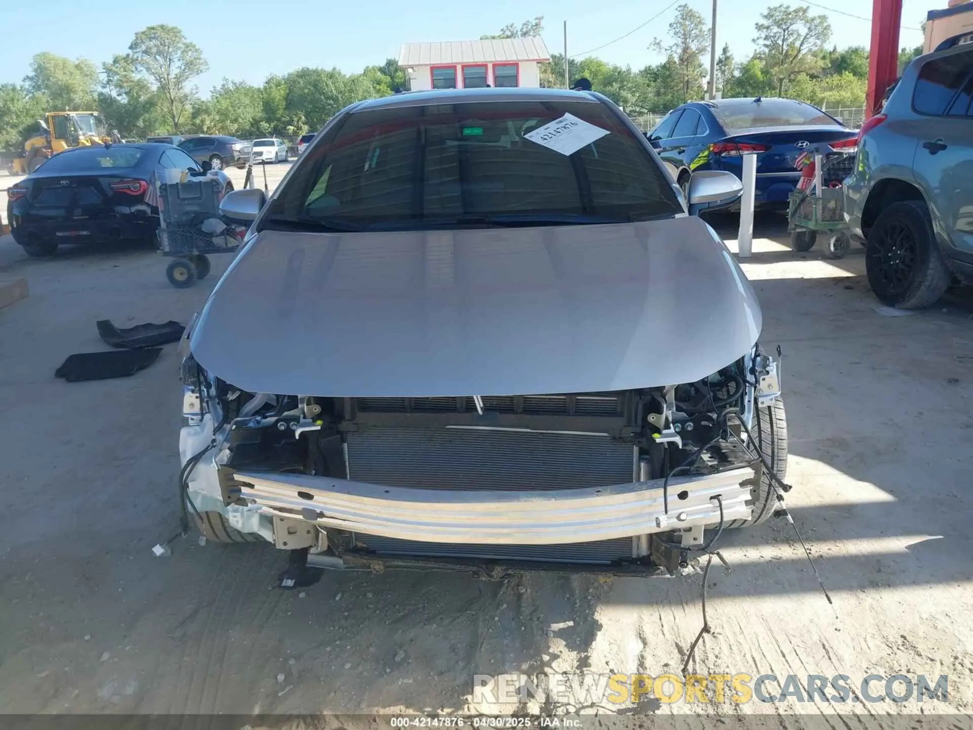 6 Photograph of a damaged car 5YFS4MCE4RP215444 TOYOTA COROLLA 2024