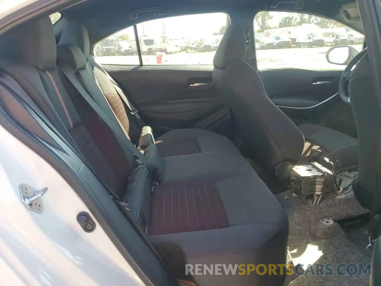 10 Фотография поврежденного автомобиля 5YFS4MCE6RP196928 TOYOTA COROLLA 2024