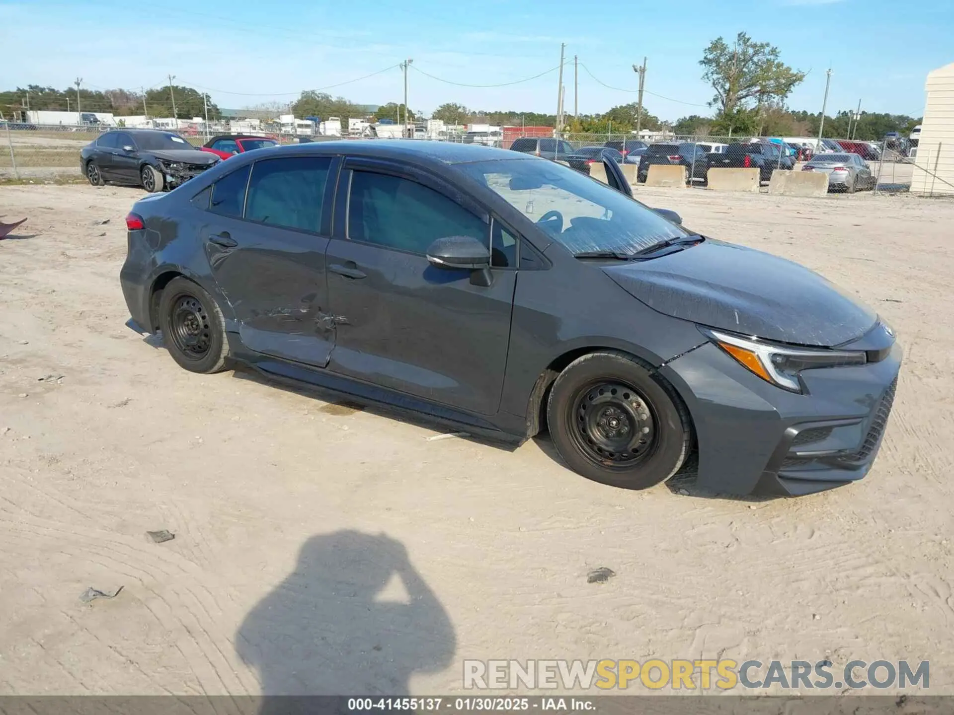 1 Фотография поврежденного автомобиля 5YFS4MCE8RP176826 TOYOTA COROLLA 2024