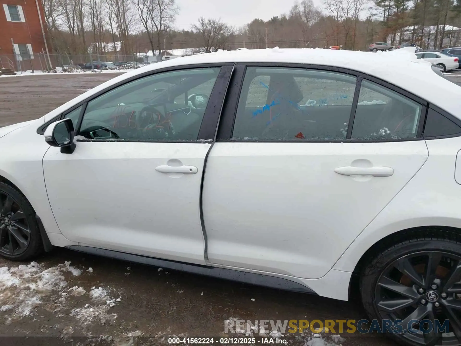 14 Фотография поврежденного автомобиля 5YFS4MCEXRP210054 TOYOTA COROLLA 2024