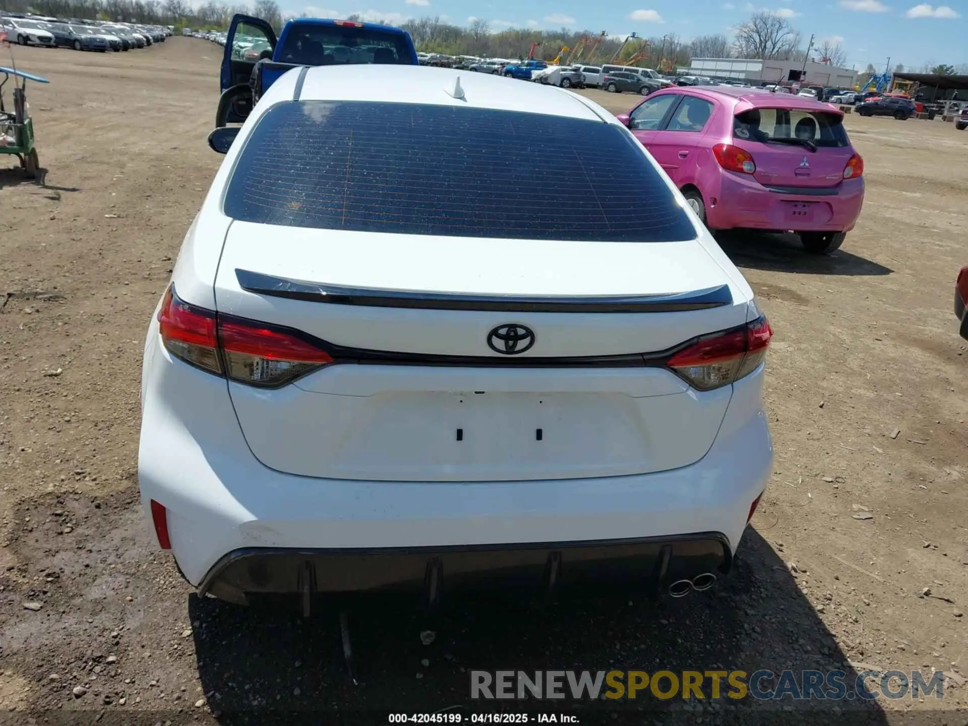 16 Photograph of a damaged car 5YFT4MCE3RP208490 TOYOTA COROLLA 2024