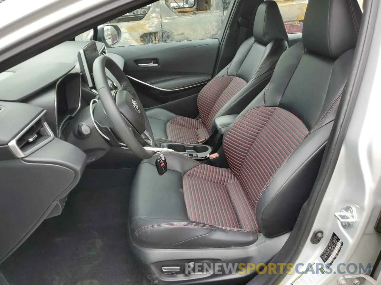 7 Photograph of a damaged car 5YFT4MCE5RP190901 TOYOTA COROLLA 2024