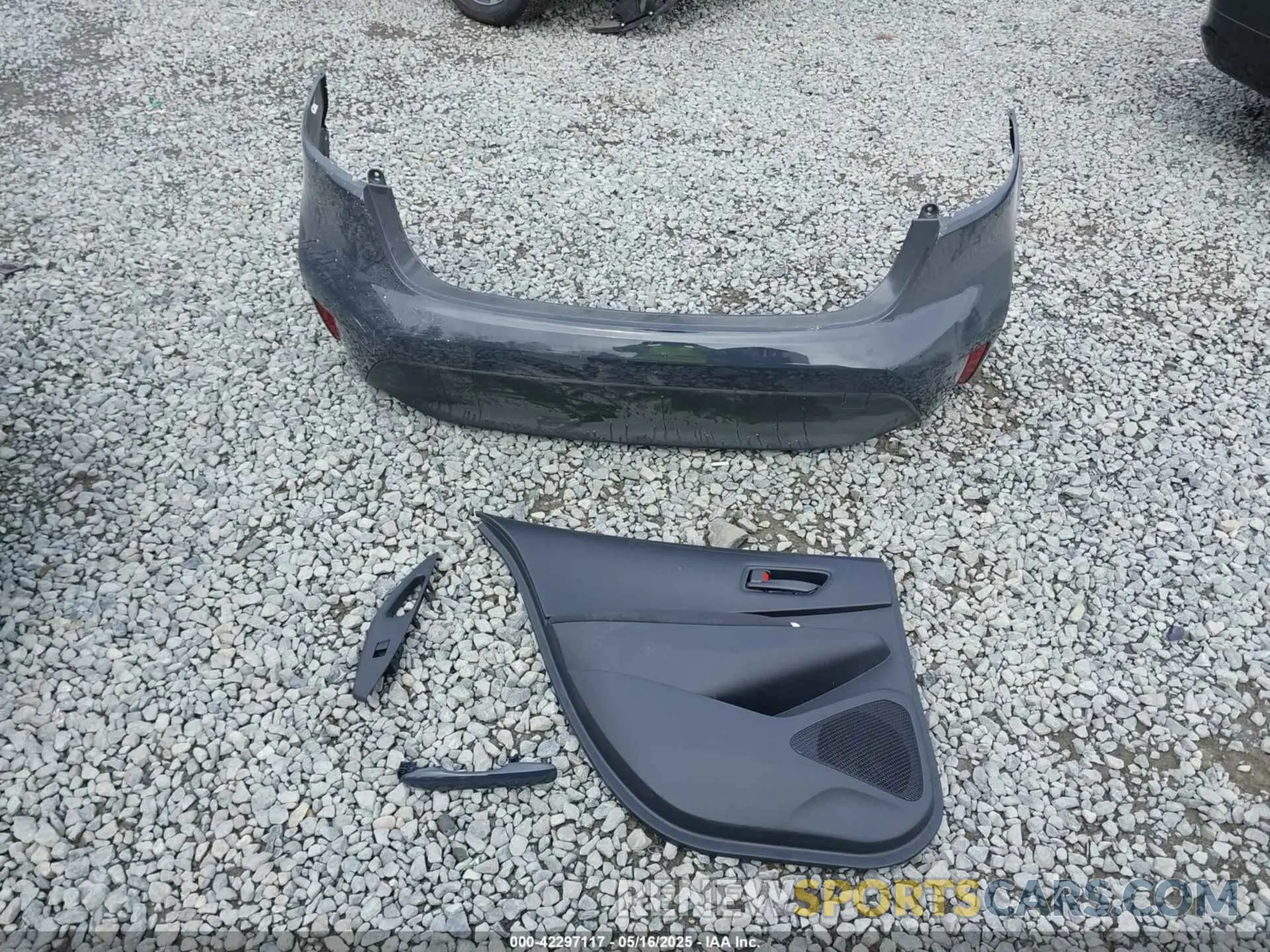 12 Фотография поврежденного автомобиля JTDB4MEE4R3018280 TOYOTA COROLLA 2024