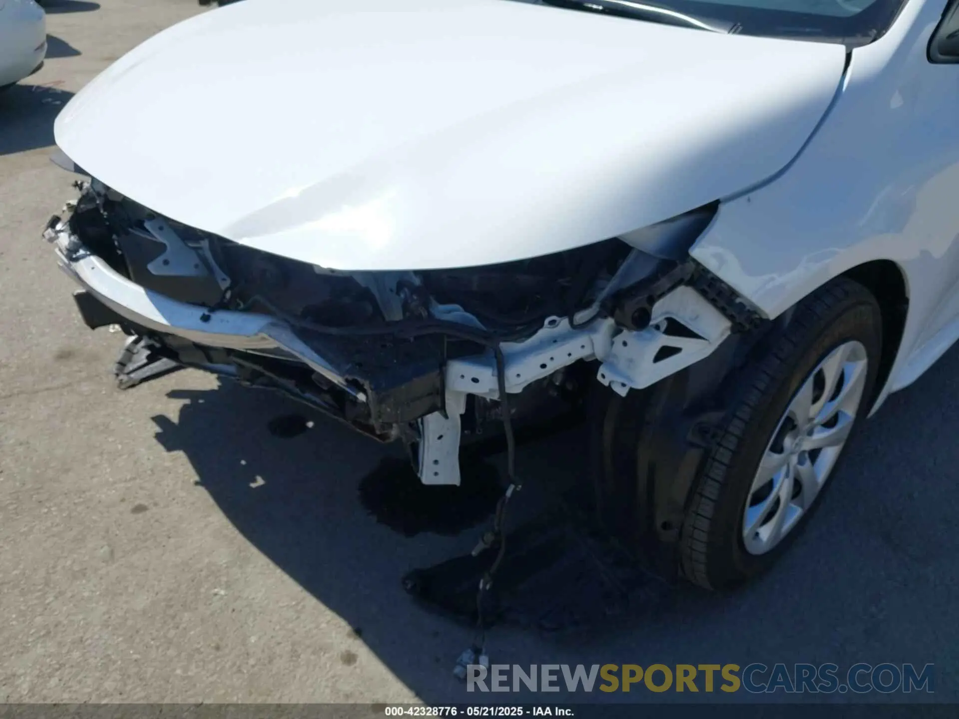 6 Photograph of a damaged car JTDB4MEE9RJ016648 TOYOTA COROLLA 2024