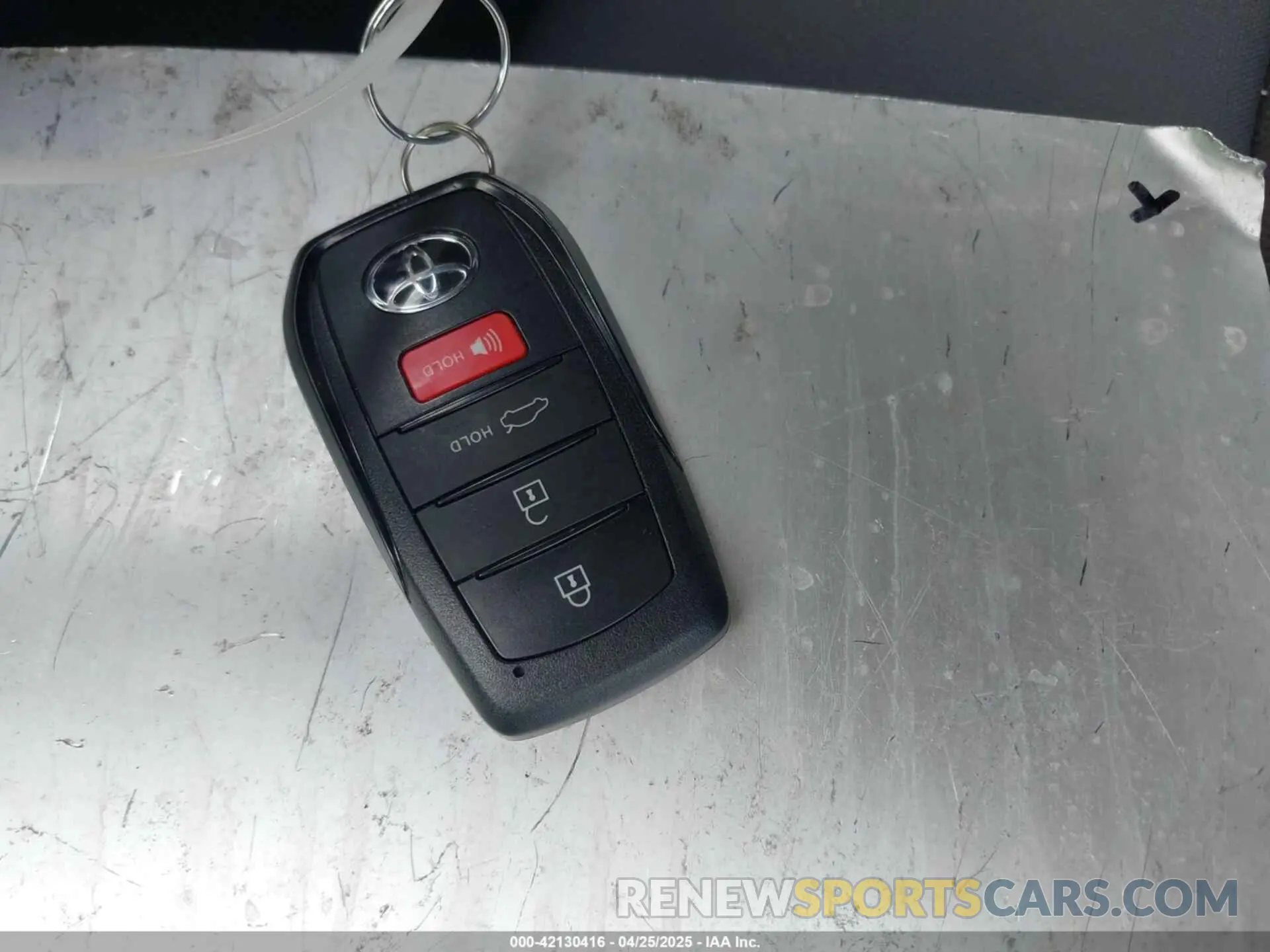 11 Фотография поврежденного автомобиля JTDBCMFE0R3050466 TOYOTA COROLLA 2024