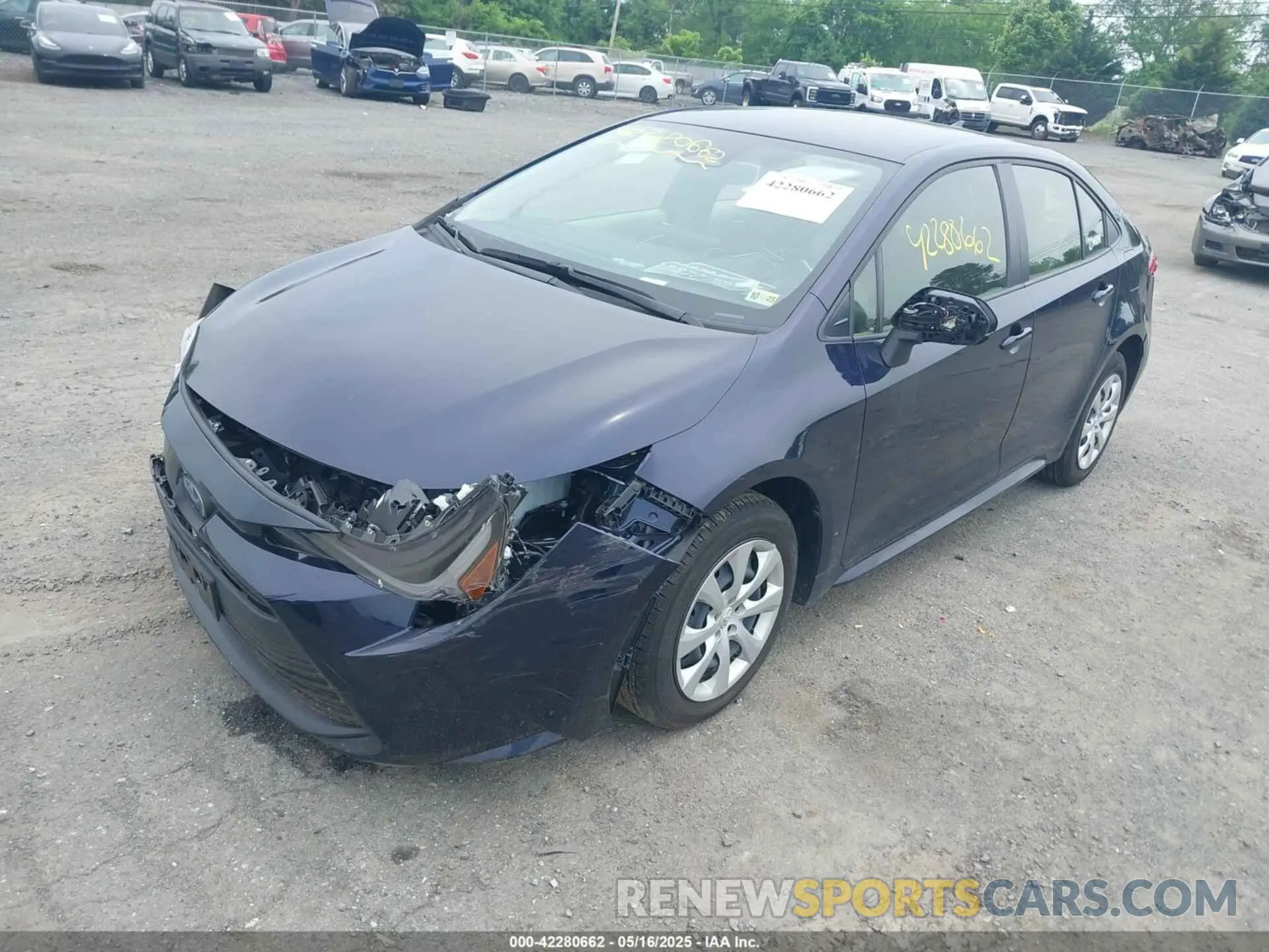 2 Фотография поврежденного автомобиля JTDBCMFE0RJ016586 TOYOTA COROLLA 2024