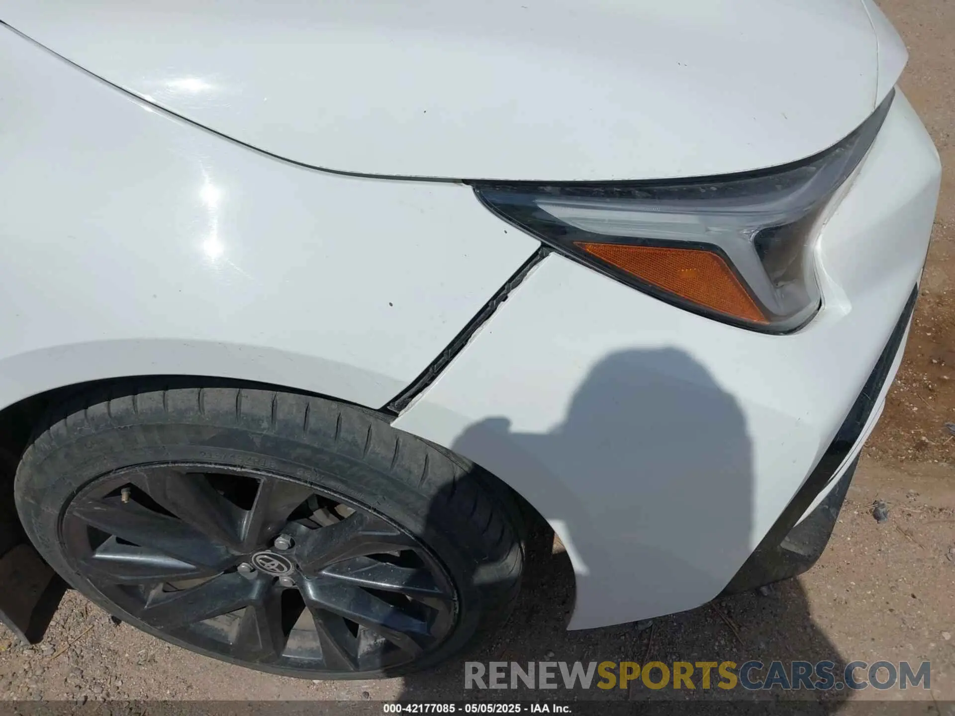 6 Фотография поврежденного автомобиля JTDBCMFE1R3046409 TOYOTA COROLLA 2024