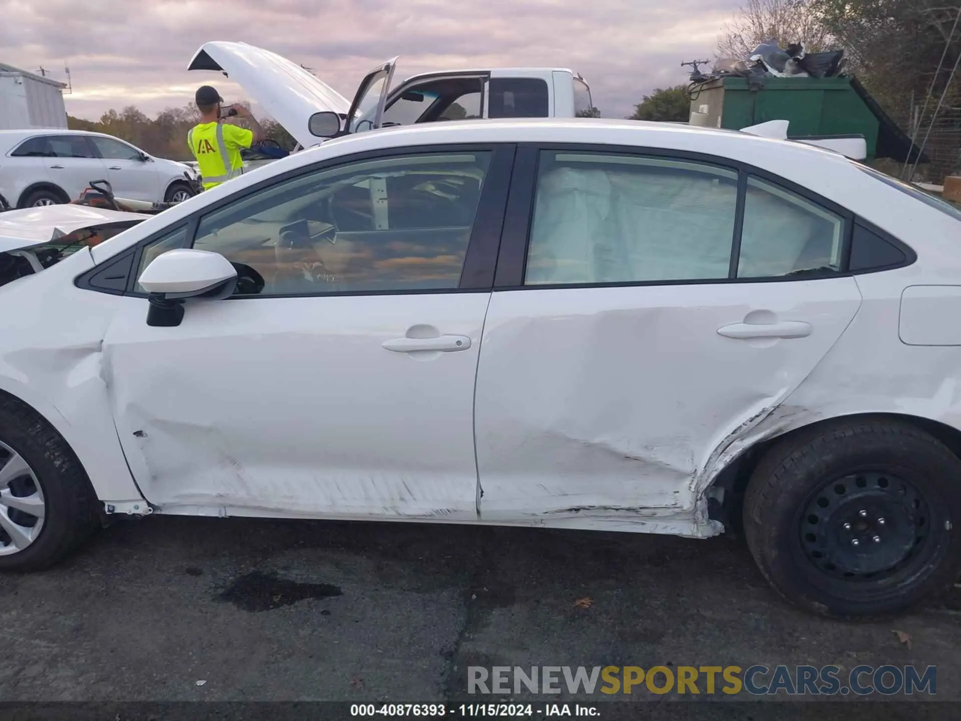 14 Photograph of a damaged car JTDBCMFE1RJ016936 TOYOTA COROLLA 2024