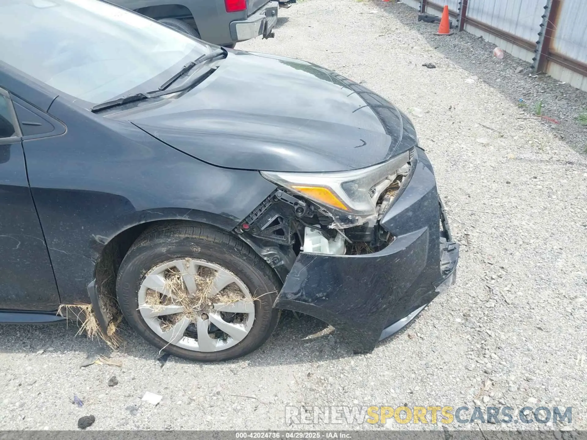 17 Photograph of a damaged car JTDBCMFE2R3033281 TOYOTA COROLLA 2024