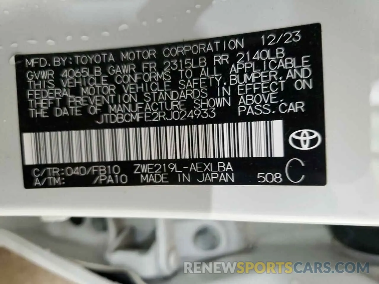 12 Фотография поврежденного автомобиля JTDBCMFE2RJ024933 TOYOTA COROLLA 2024