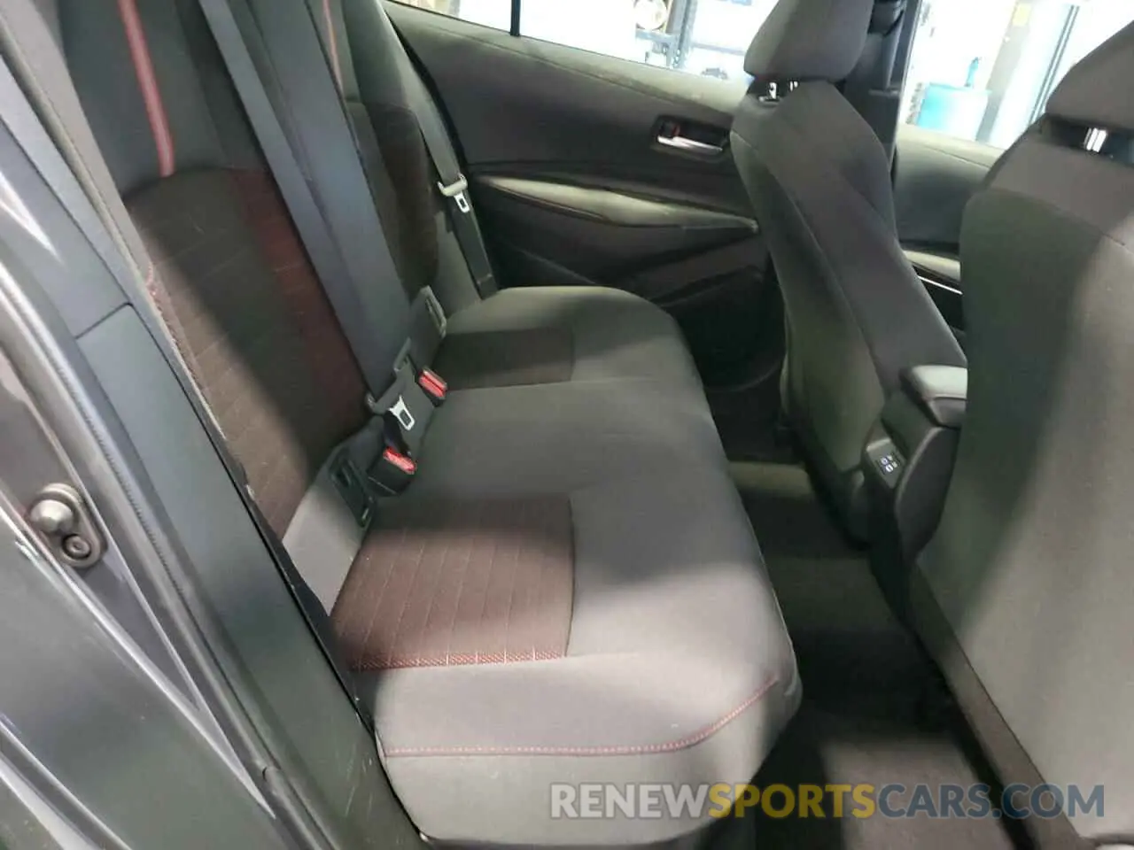 10 Фотография поврежденного автомобиля JTDBCMFE3R3045083 TOYOTA COROLLA 2024