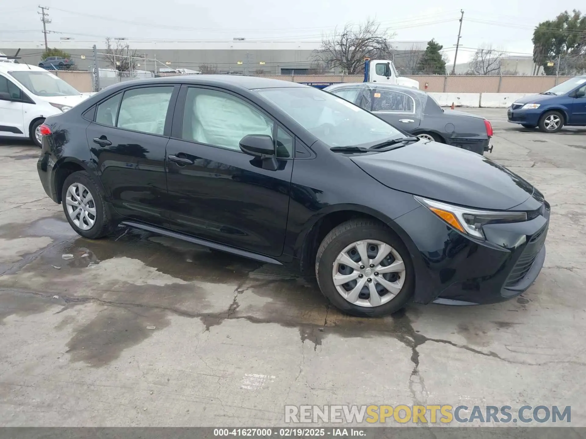 1 Фотография поврежденного автомобиля JTDBCMFE3R3058819 TOYOTA COROLLA 2024