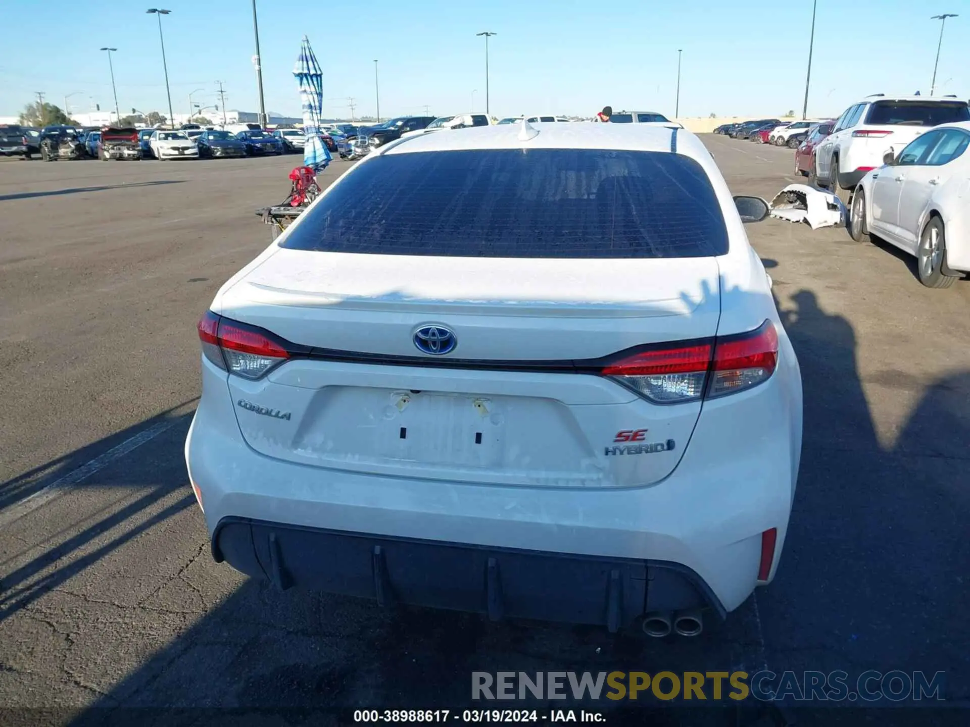 17 Фотография поврежденного автомобиля JTDBCMFE4R3028857 TOYOTA COROLLA 2024