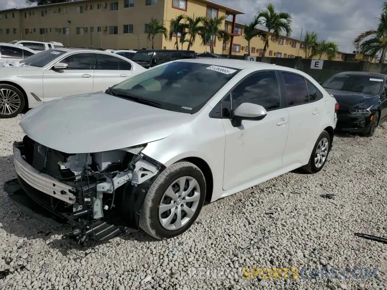 1 Фотография поврежденного автомобиля JTDBCMFE4R3047005 TOYOTA COROLLA 2024