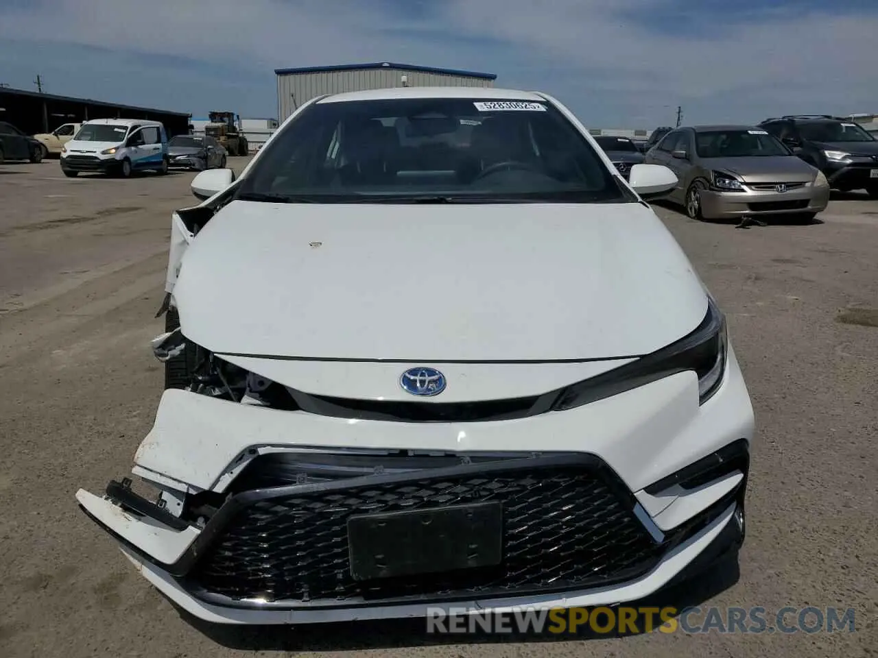 5 Фотография поврежденного автомобиля JTDBCMFE5R3047384 TOYOTA COROLLA 2024