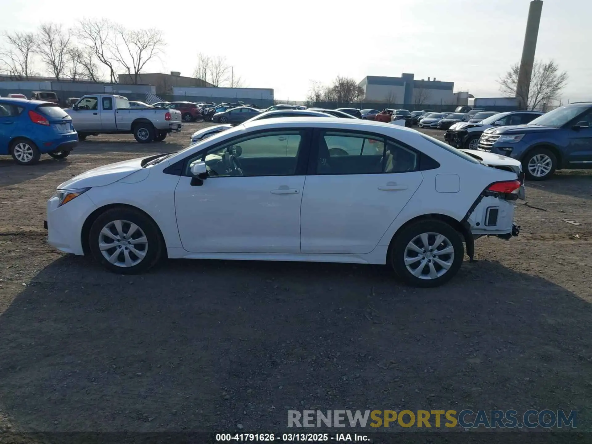 15 Photograph of a damaged car JTDBCMFE6R3049158 TOYOTA COROLLA 2024
