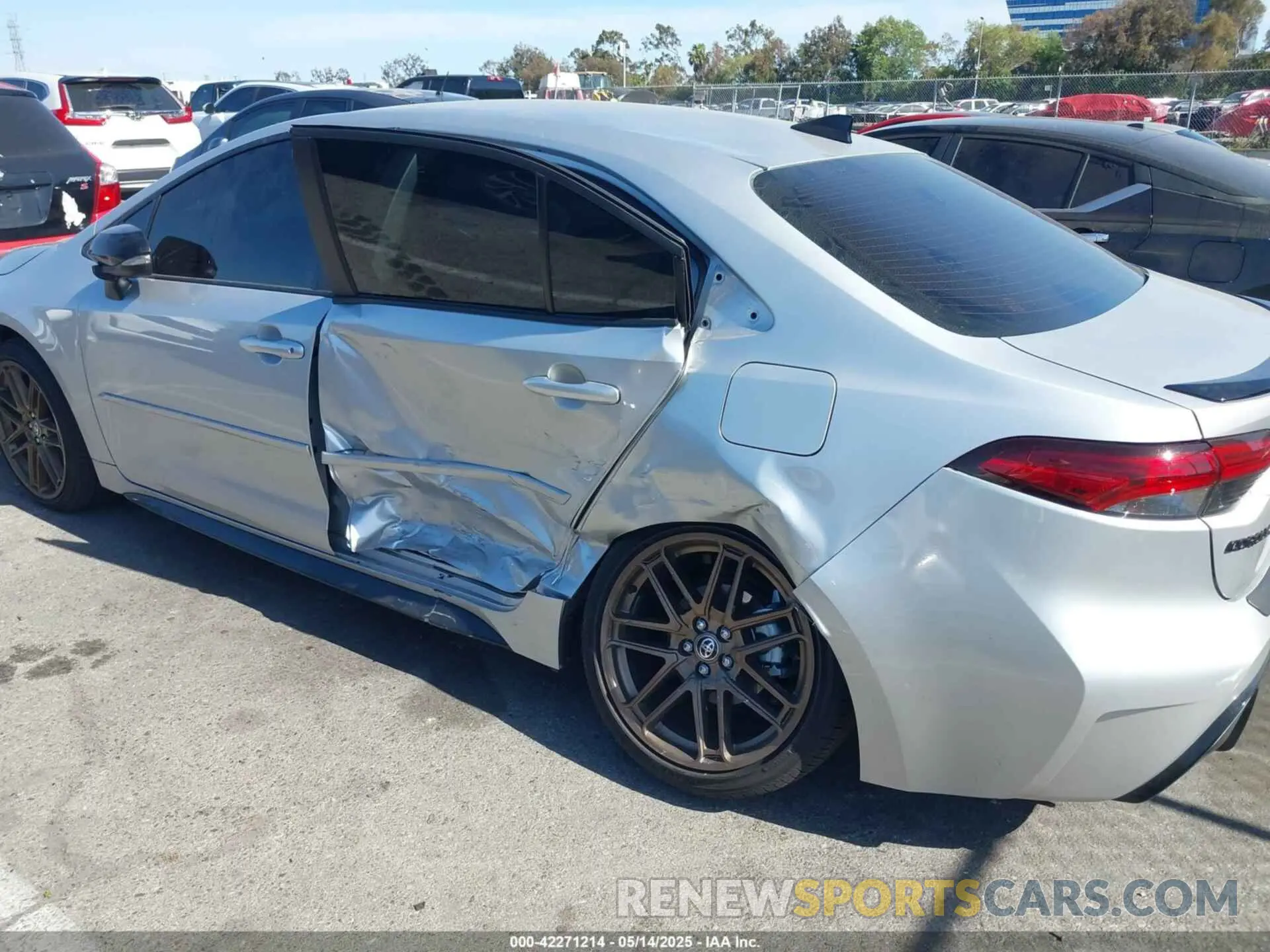 6 Фотография поврежденного автомобиля JTDBCMFE6R3065022 TOYOTA COROLLA 2024