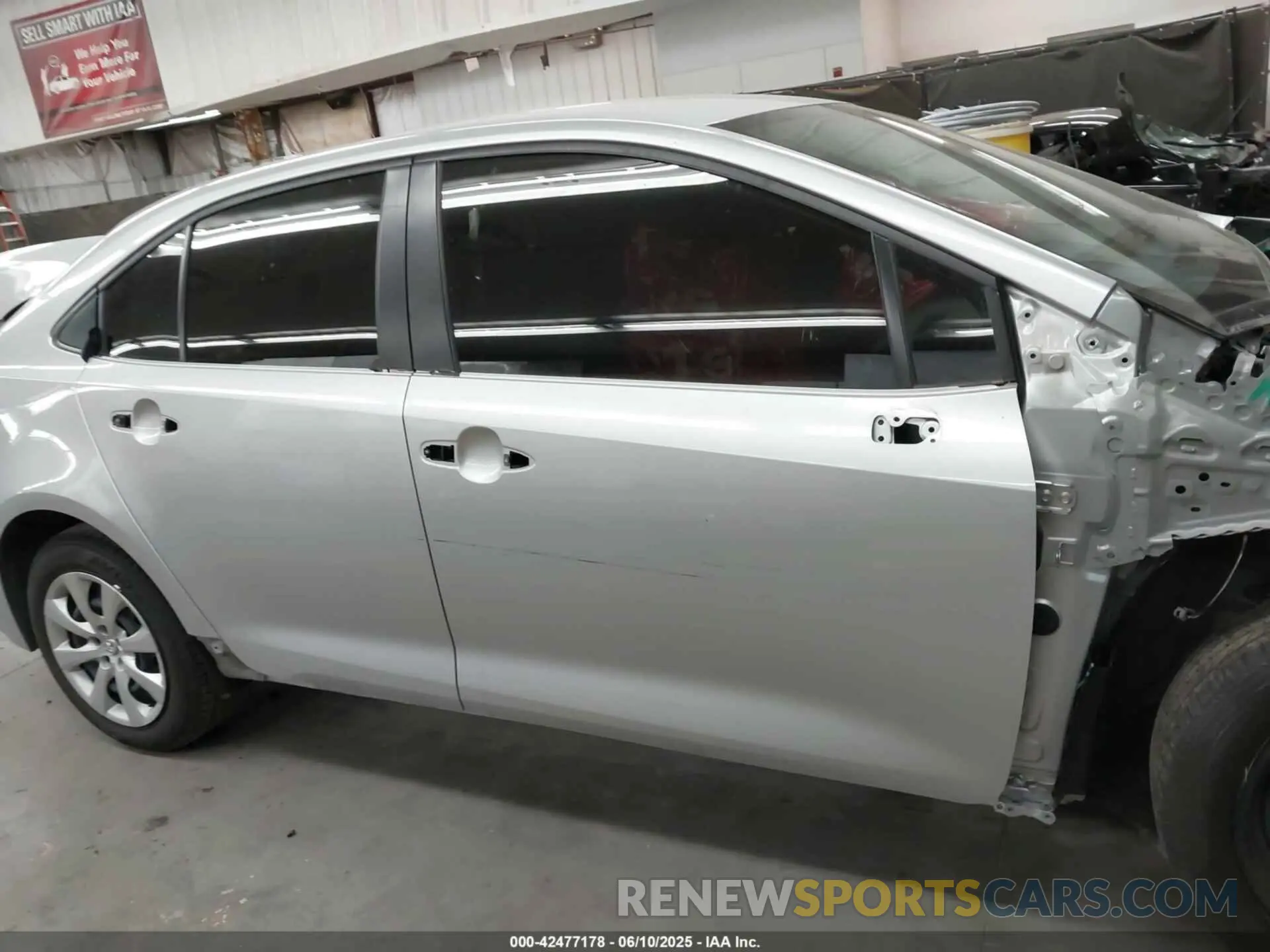 14 Photograph of a damaged car JTDBCMFE6RJ021677 TOYOTA COROLLA 2024