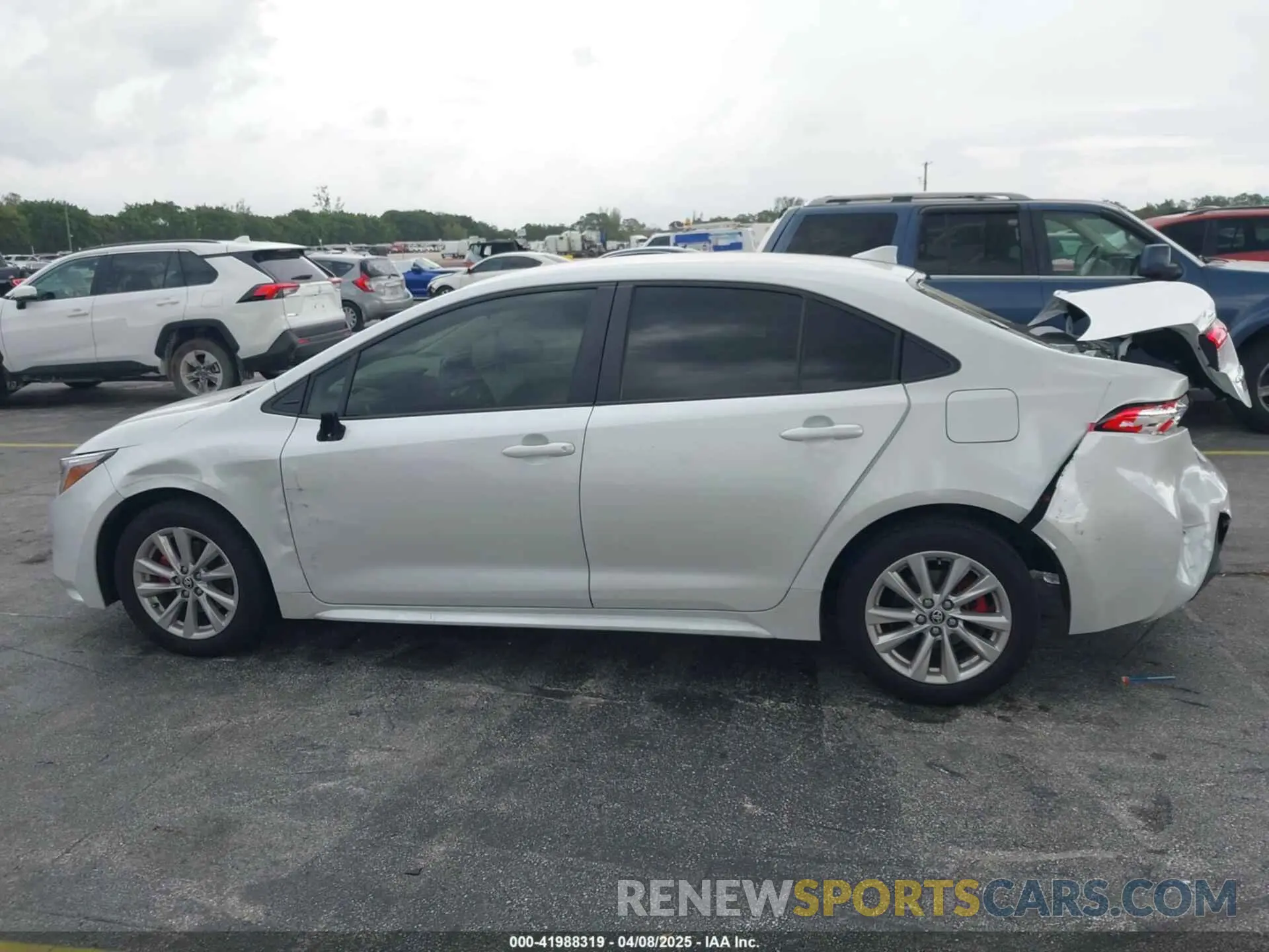 15 Photograph of a damaged car JTDBCMFE7R3046849 TOYOTA COROLLA 2024