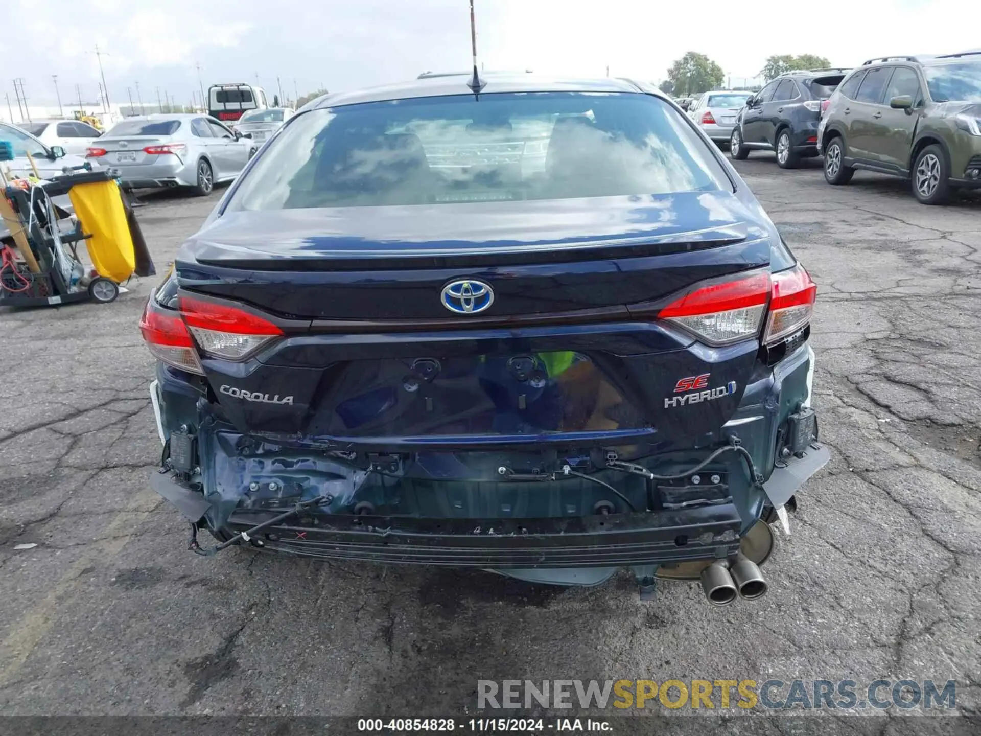 17 Photograph of a damaged car JTDBCMFE7RJ021316 TOYOTA COROLLA 2024