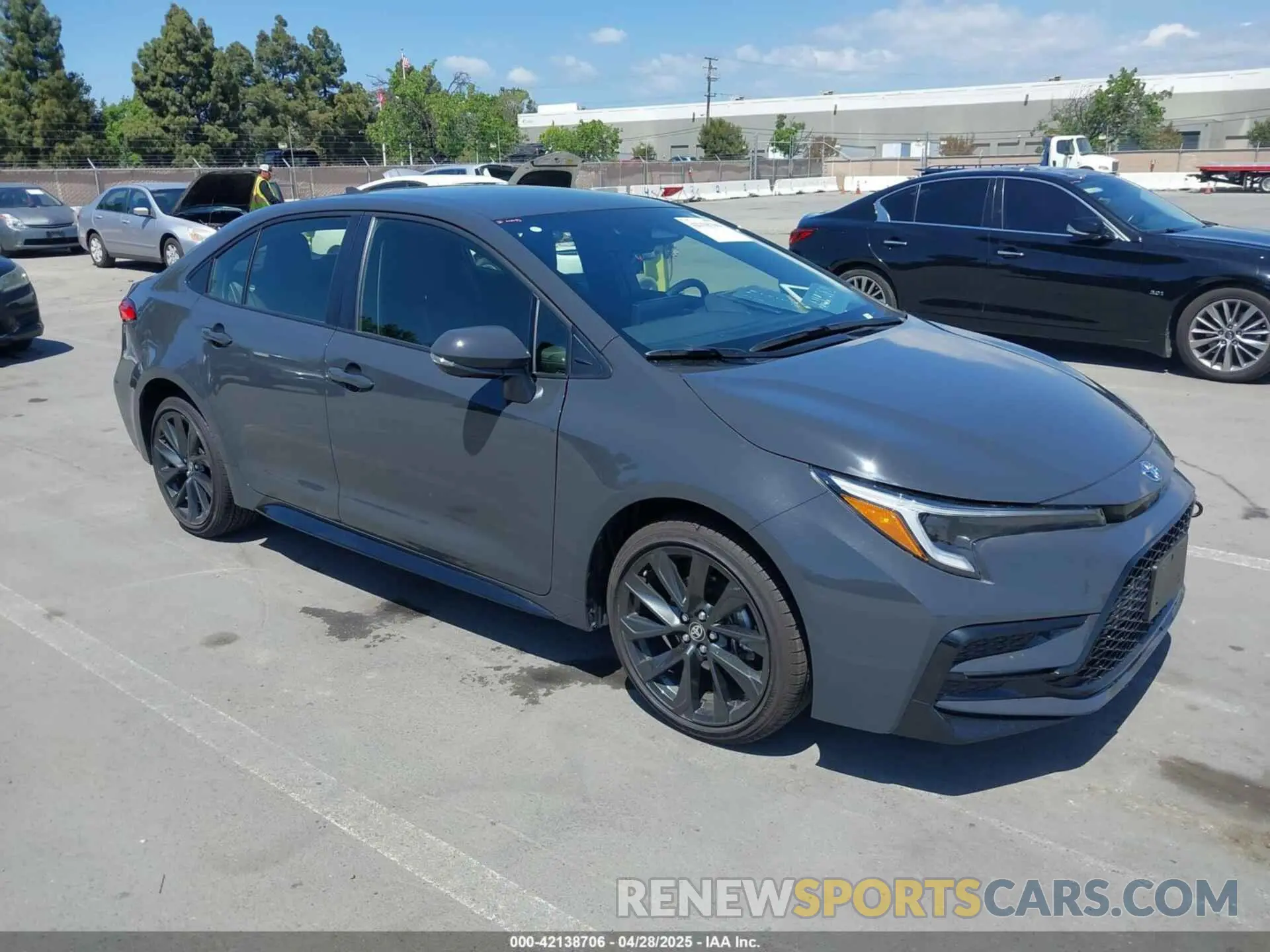 1 Фотография поврежденного автомобиля JTDBCMFE8R3067869 TOYOTA COROLLA 2024