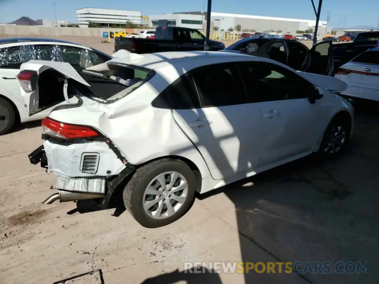 3 Photograph of a damaged car JTDBCMFE8RJ031191 TOYOTA COROLLA 2024