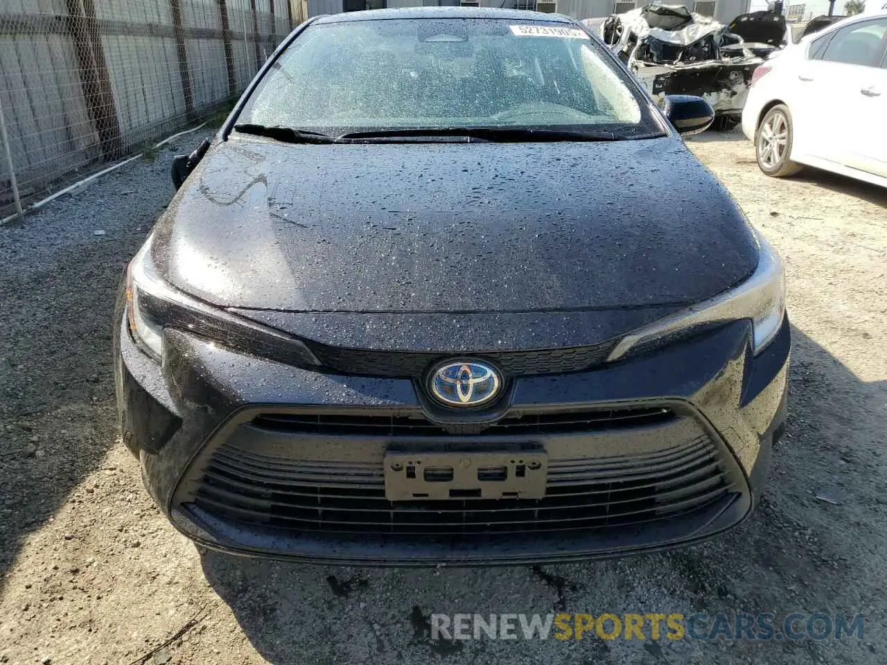 5 Photograph of a damaged car JTDBCMFE9R3046979 TOYOTA COROLLA 2024