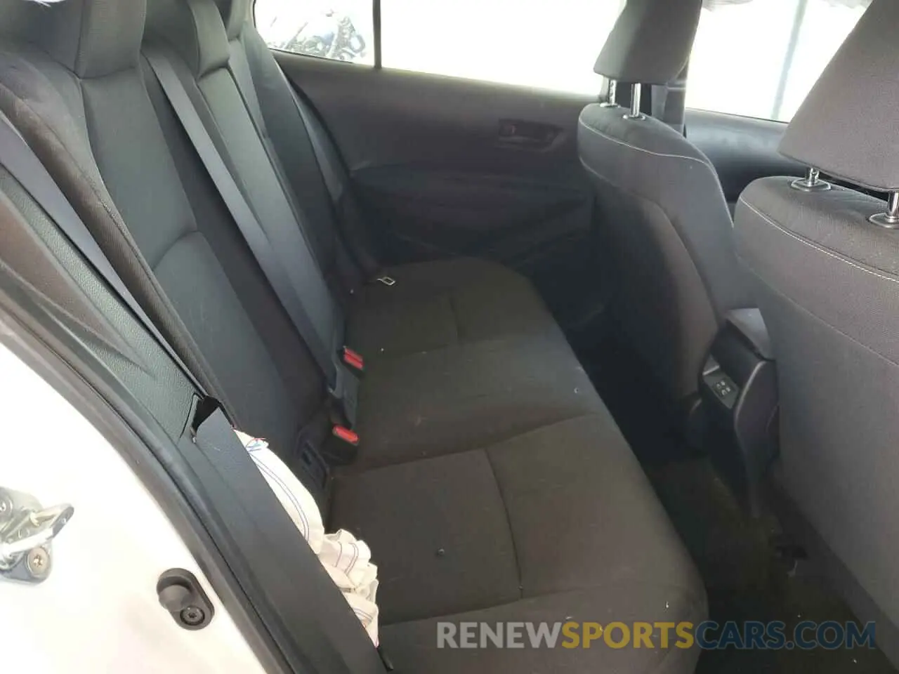 10 Photograph of a damaged car JTDBCMFE9R3052815 TOYOTA COROLLA 2024