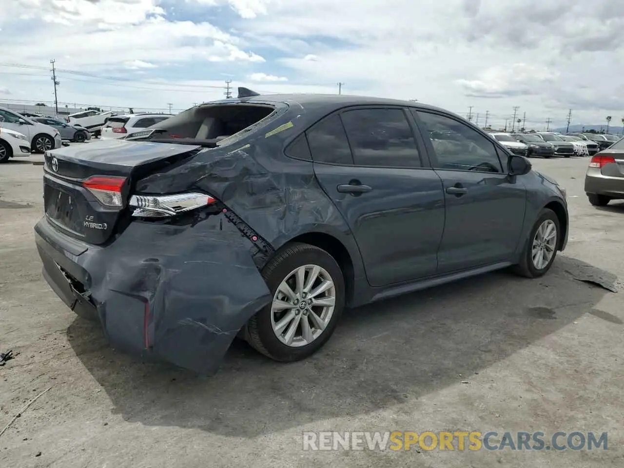 3 Photograph of a damaged car JTDBCMFE9R3068299 TOYOTA COROLLA 2024