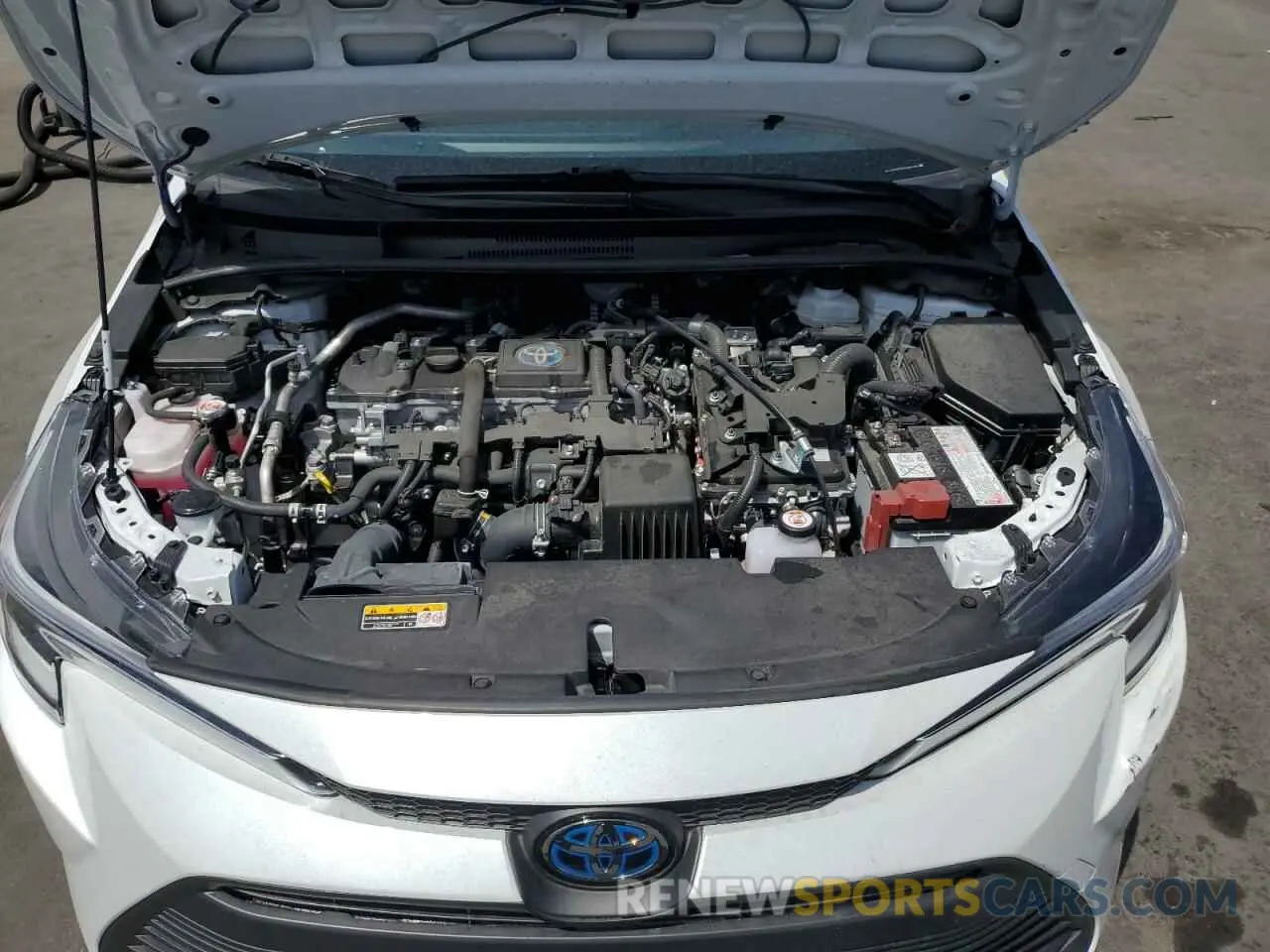 11 Фотография поврежденного автомобиля JTDBCMFEXR3054184 TOYOTA COROLLA 2024