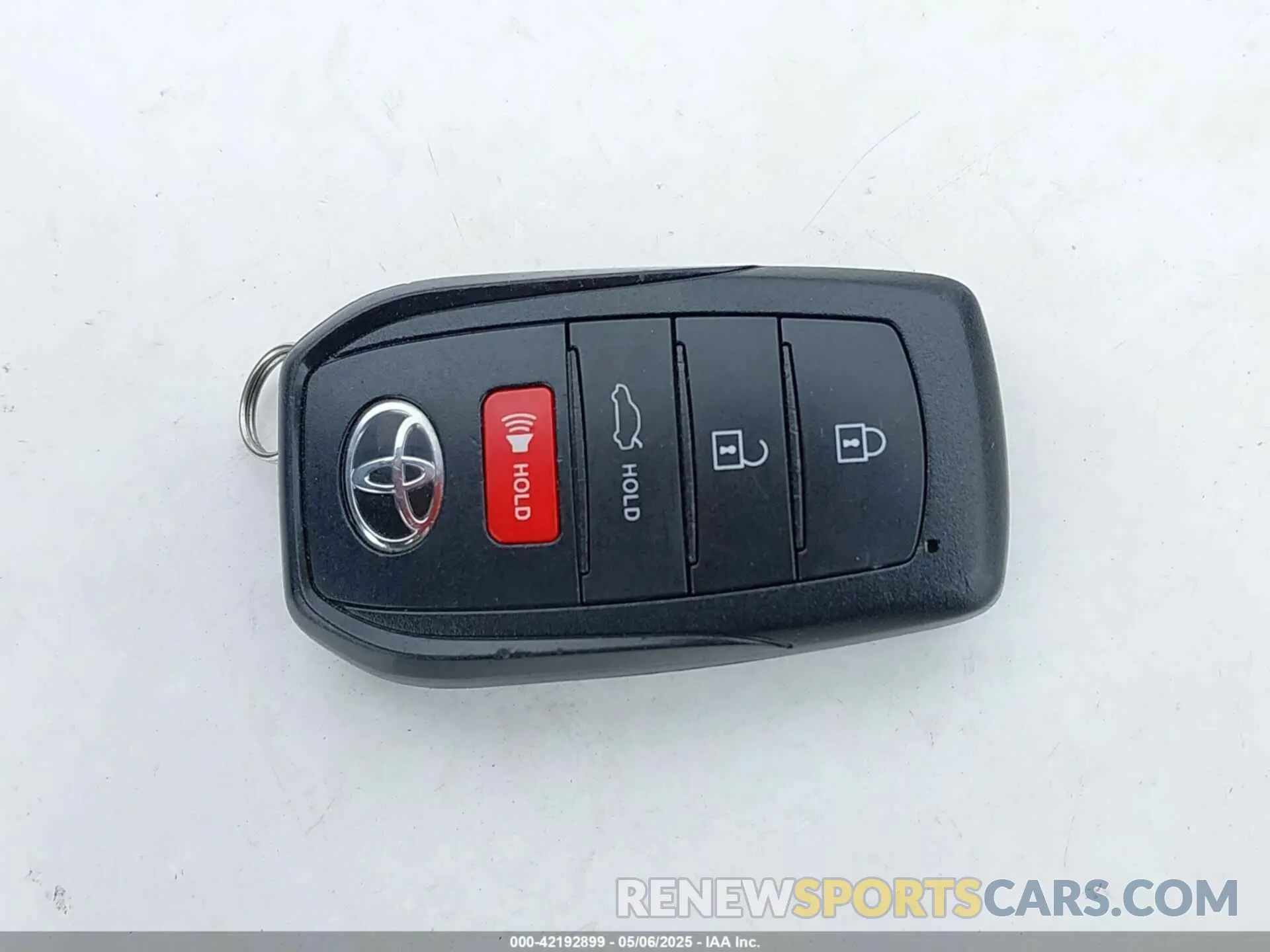 11 Фотография поврежденного автомобиля JTDBCMFEXRJ036067 TOYOTA COROLLA 2024