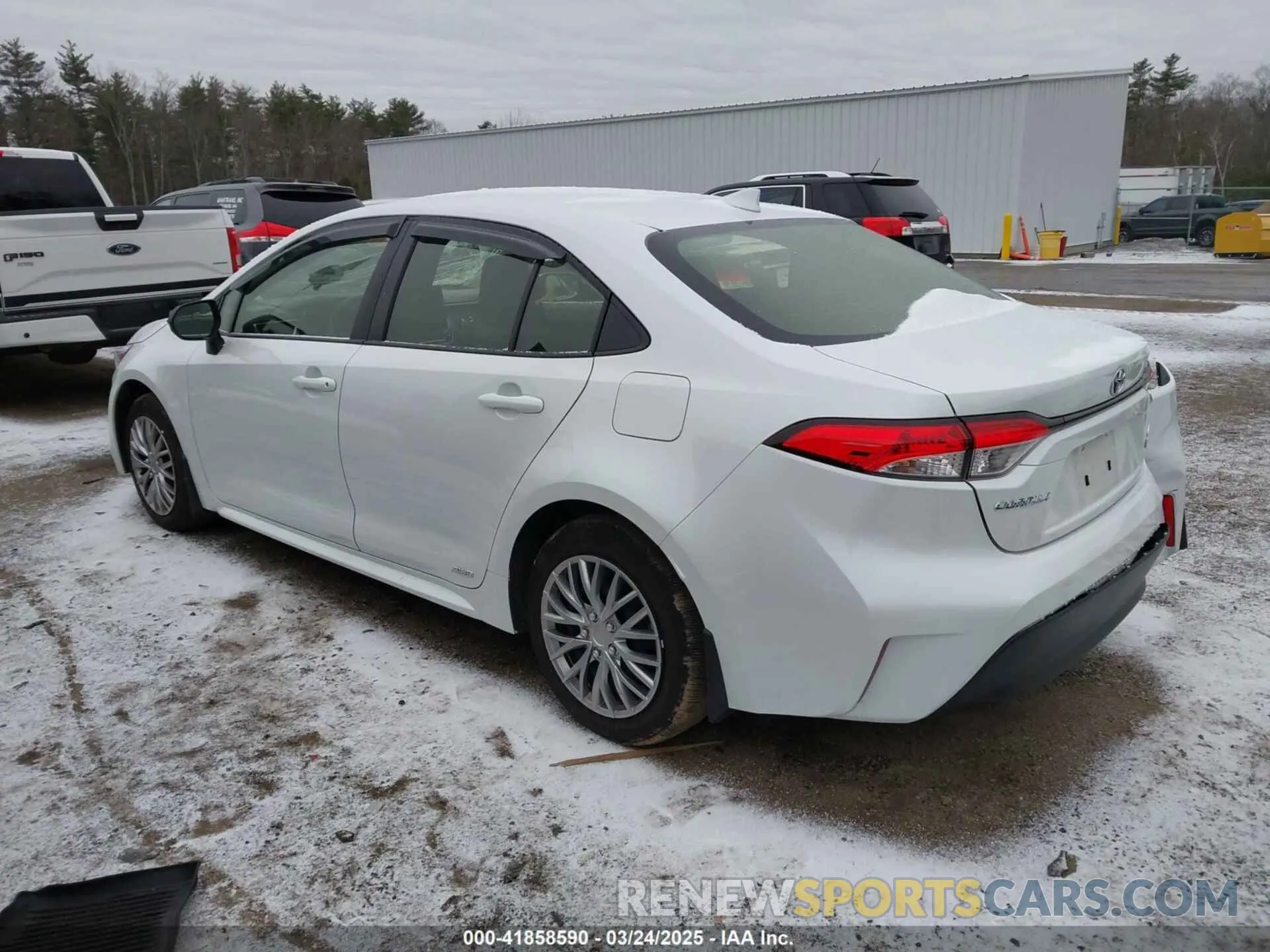 3 Фотография поврежденного автомобиля JTDBDMHE0R3016330 TOYOTA COROLLA 2024