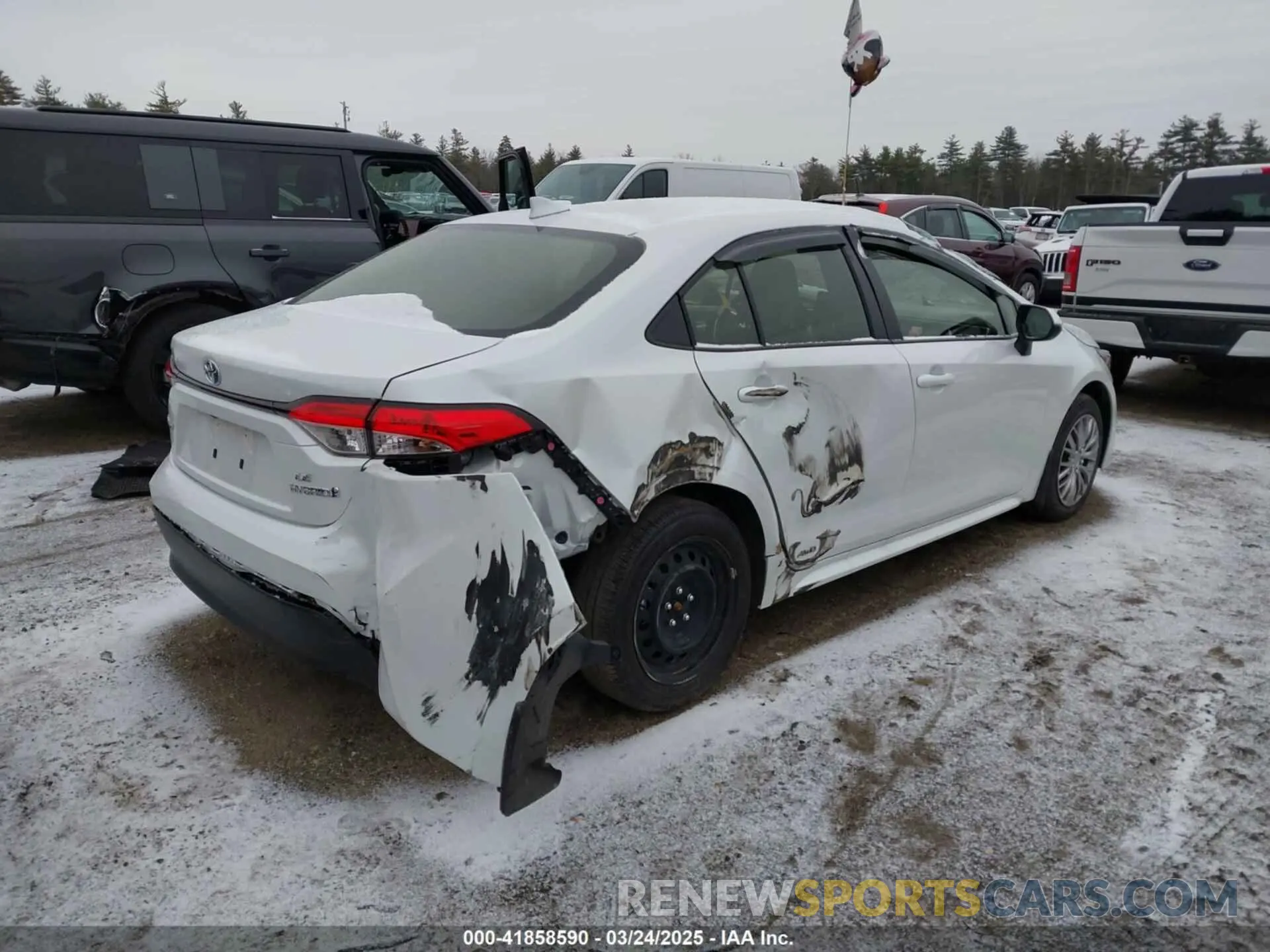 4 Фотография поврежденного автомобиля JTDBDMHE0R3016330 TOYOTA COROLLA 2024