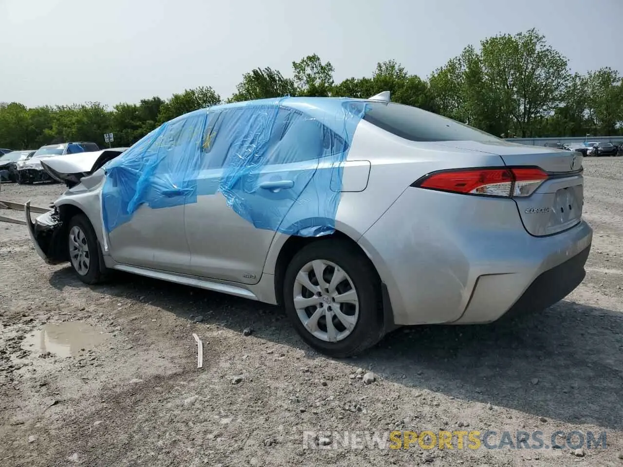 2 Photograph of a damaged car JTDBDMHE4R3015200 TOYOTA COROLLA 2024