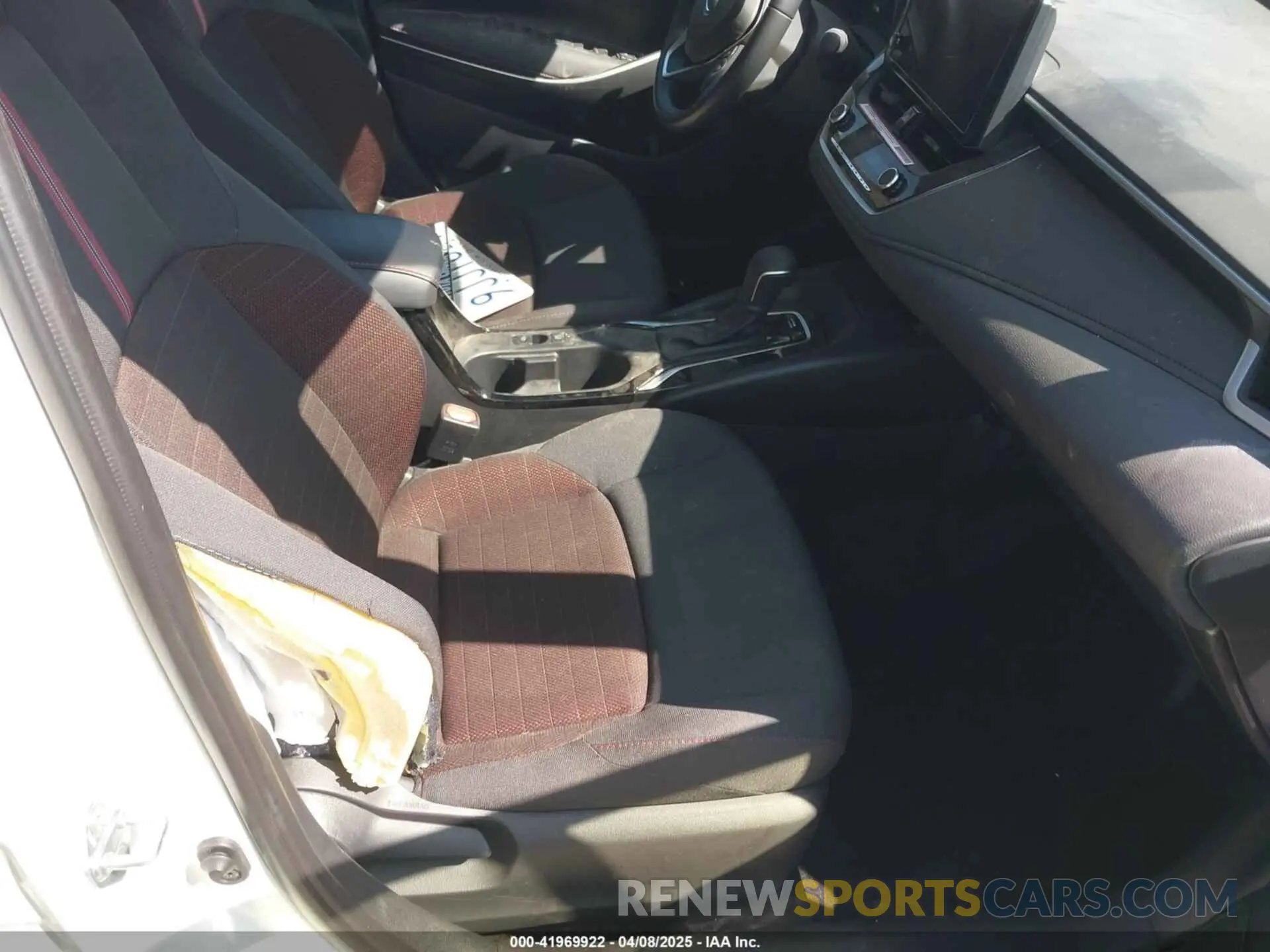 5 Photograph of a damaged car JTDP4MCE3RJ104653 TOYOTA COROLLA 2024