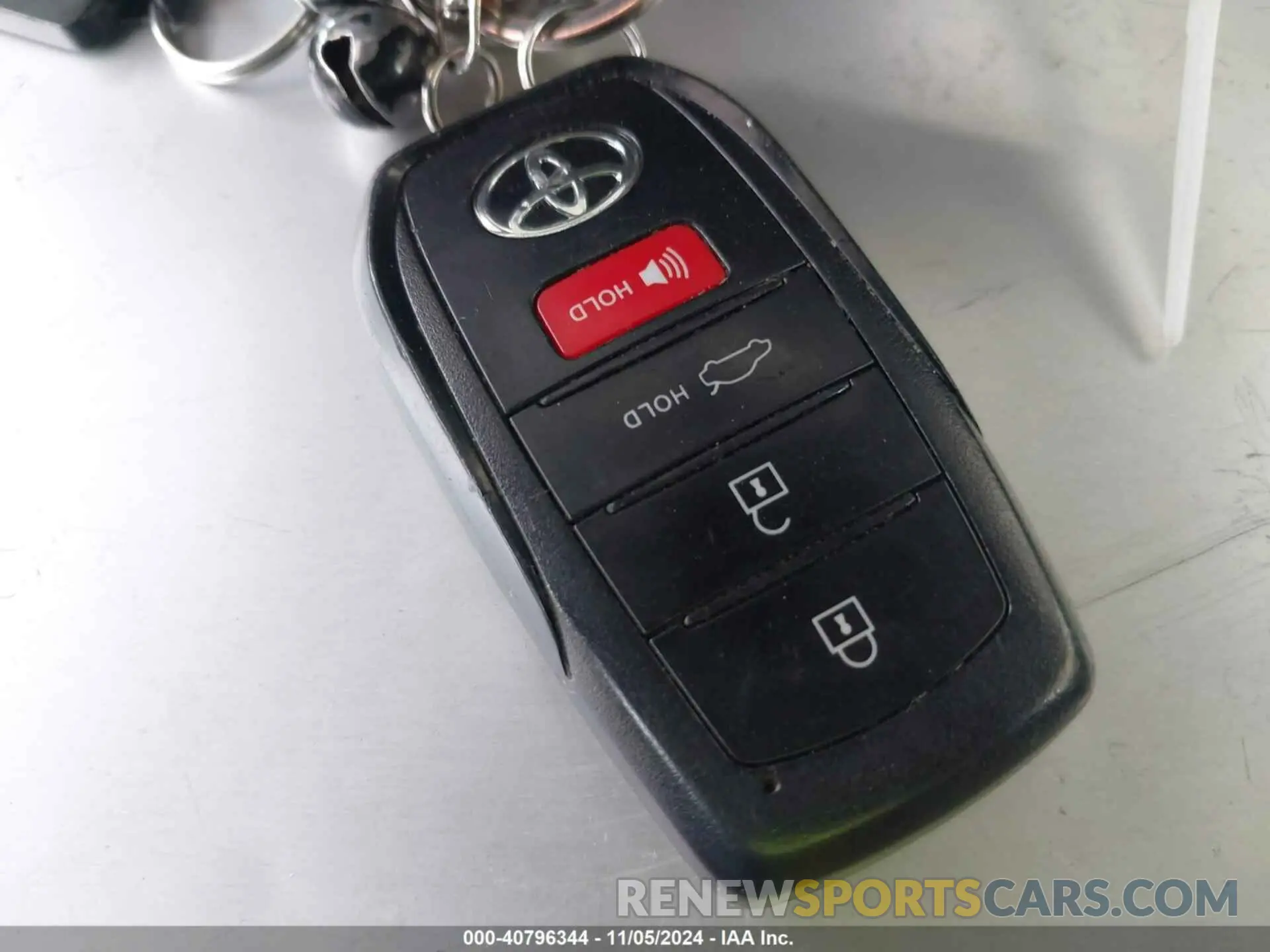 11 Фотография поврежденного автомобиля JTDP4MCE6R3520586 TOYOTA COROLLA 2024