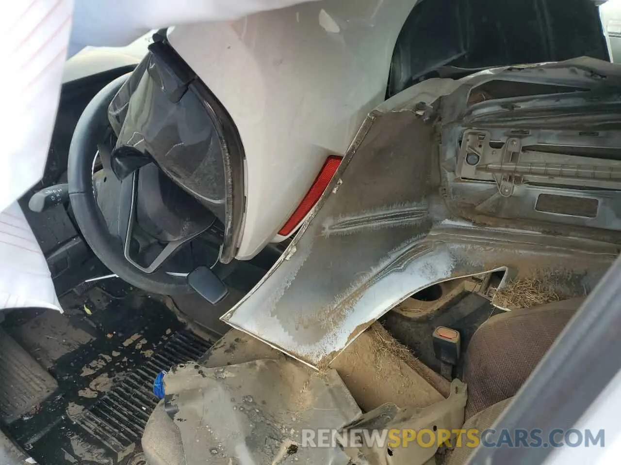8 Photograph of a damaged car JTDS4MCE9R3519989 TOYOTA COROLLA 2024