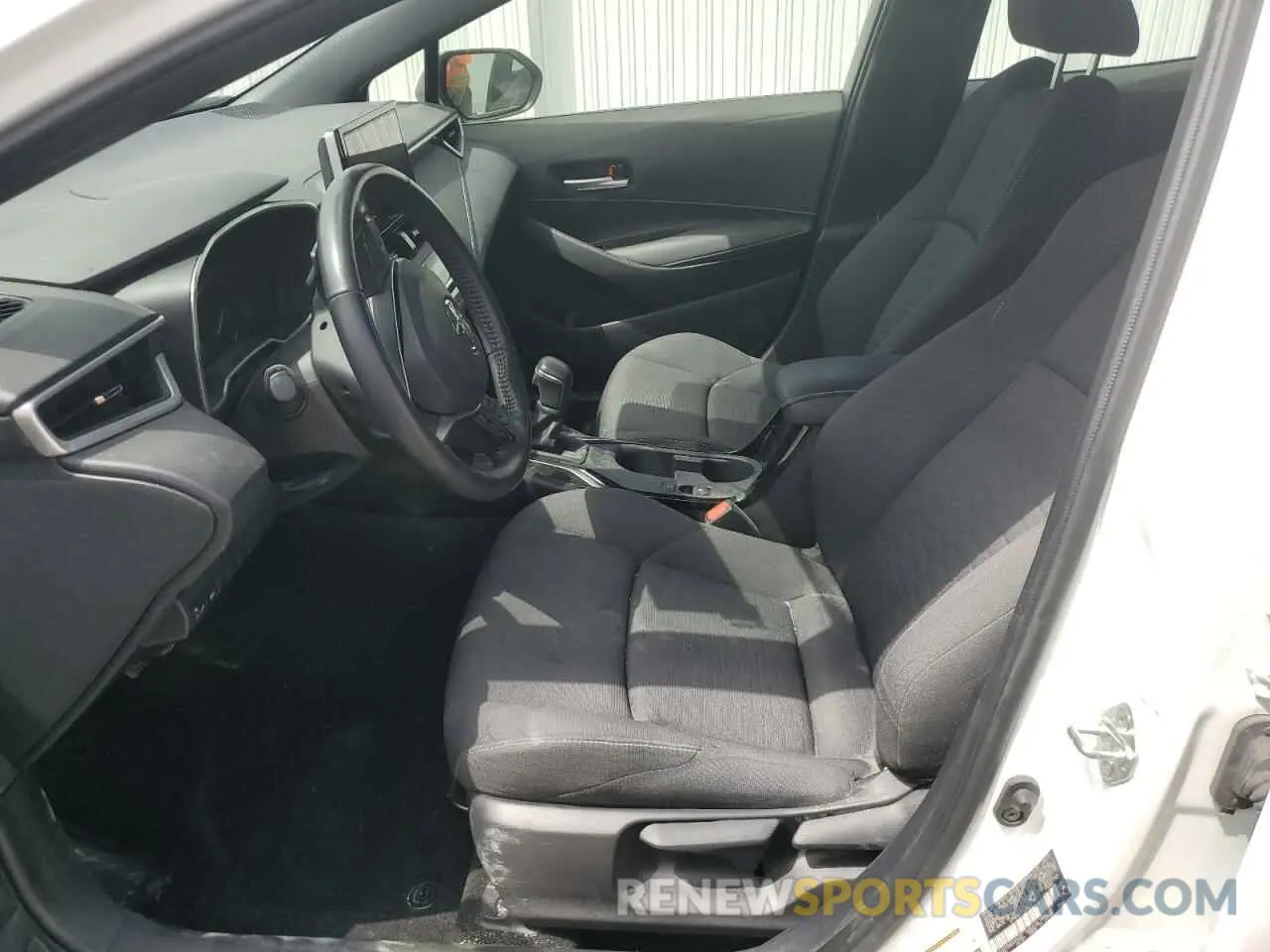 7 Фотография поврежденного автомобиля JTND4MBE4R3216513 TOYOTA COROLLA 2024