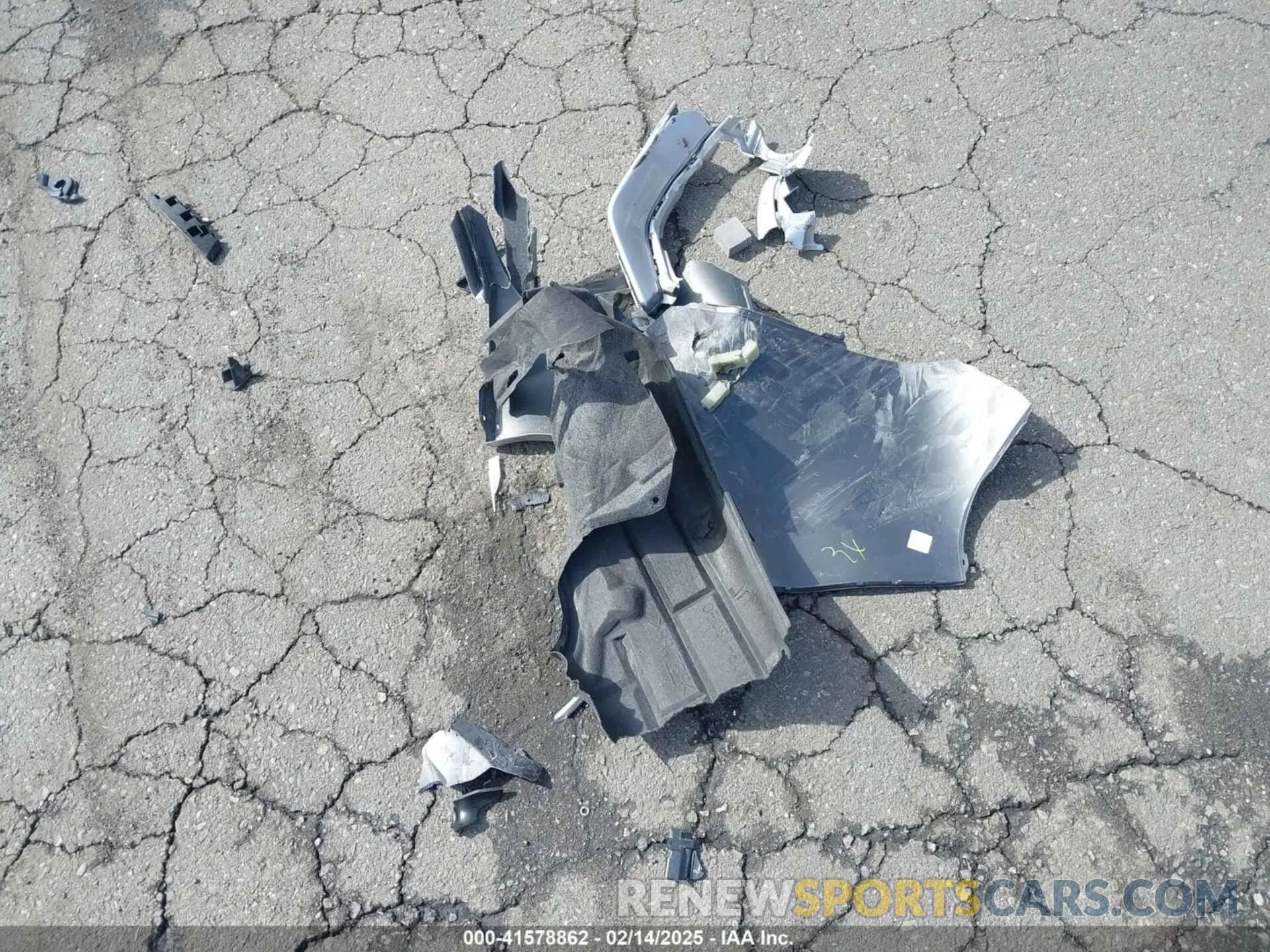 12 Photograph of a damaged car JTND4MBE9R3232013 TOYOTA COROLLA 2024