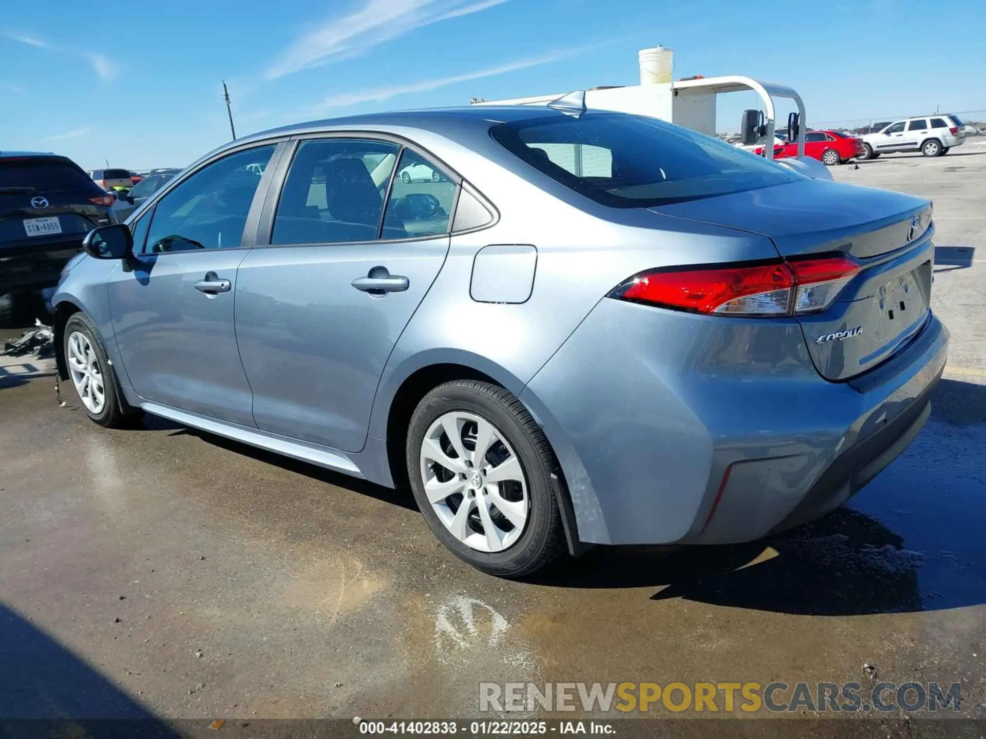 3 Фотография поврежденного автомобиля 5YFB4MDE0SP229457 TOYOTA COROLLA 2025