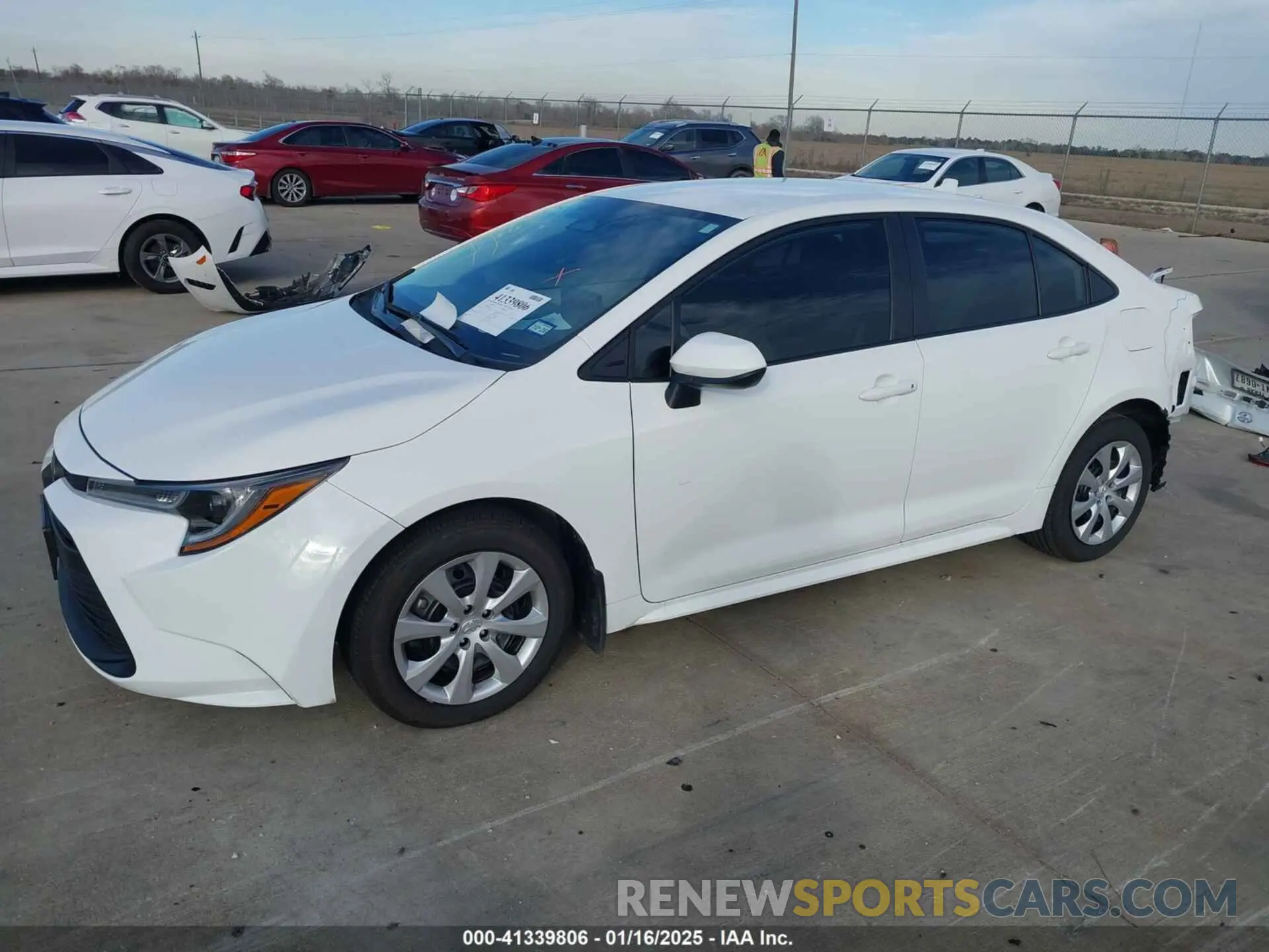2 Фотография поврежденного автомобиля 5YFB4MDE0SP236862 TOYOTA COROLLA 2025
