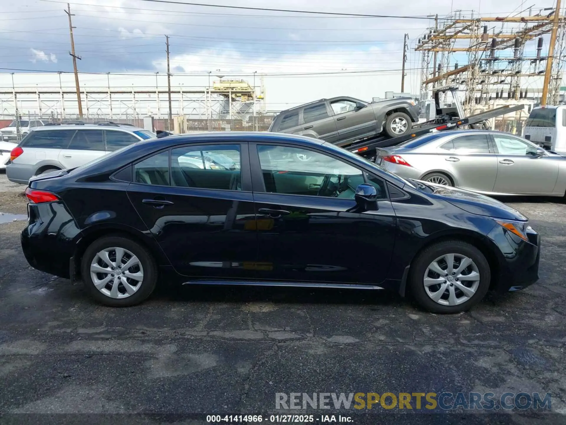 13 Photograph of a damaged car 5YFB4MDE0SP238174 TOYOTA COROLLA 2025